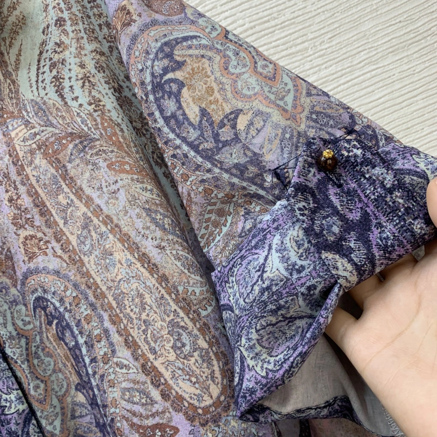 Victoria -- Zi775r7199 suit Cotton Linen fabric item:E-F044L1945H