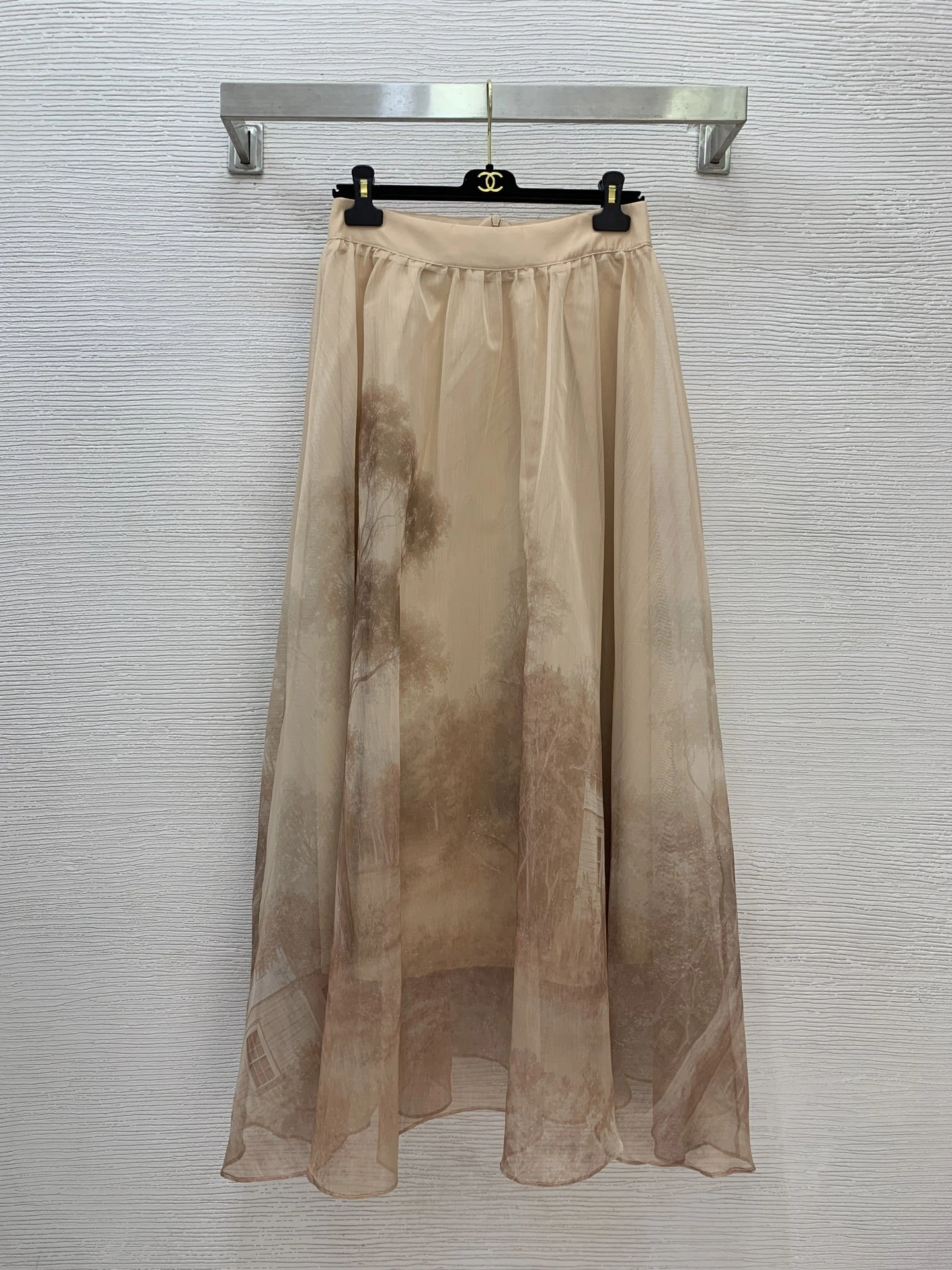 Victoria -- Zi775r7199 three piece item:E-F044L1946H