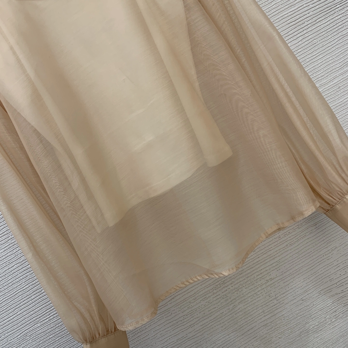 Victoria -- Zi775r7199 three piece item:E-F044L1946H