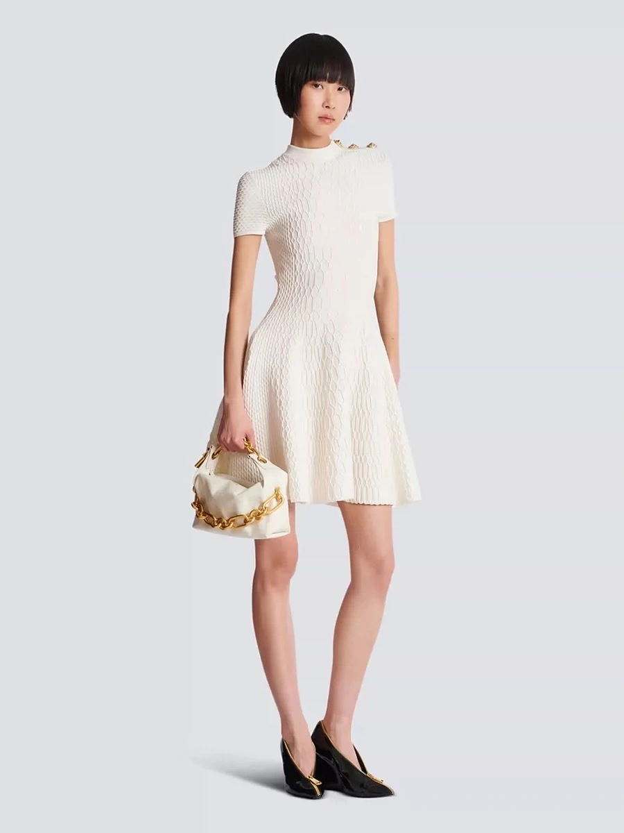 Victoria-- 21871i9 3colour item:E-F044L2720-3H