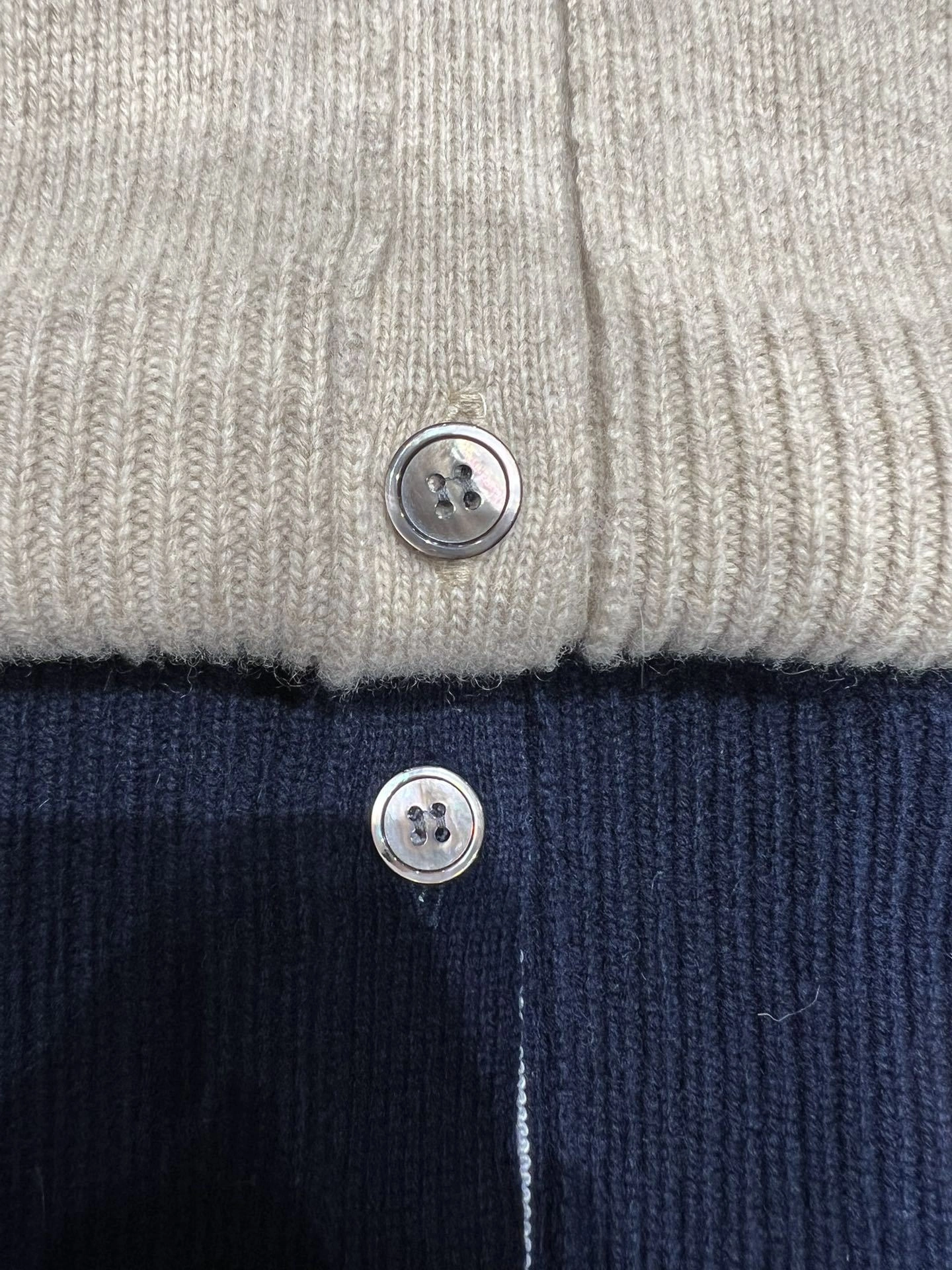 Victoria-- 2row95 Classic 4-Bar wool Cardigan item:E-F140L2780-2H