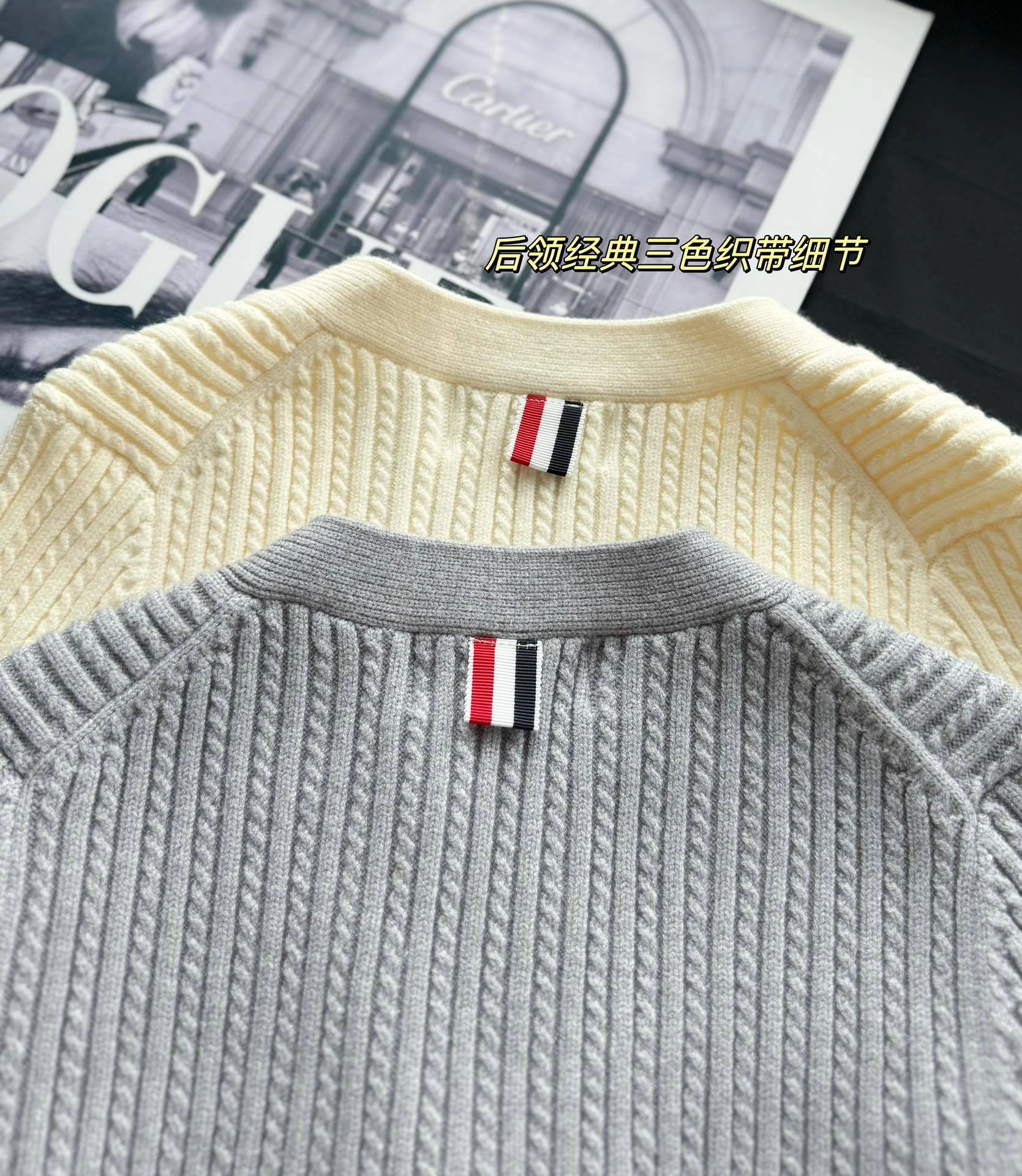 Victoria-- 2row95 oversized 2colour item:D-F110J5514-2