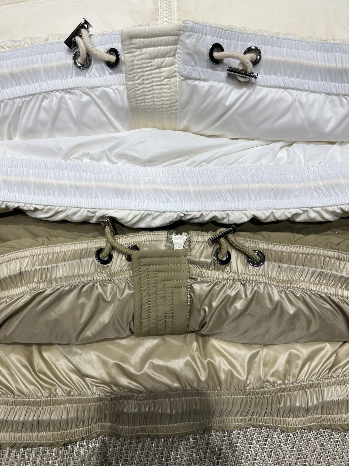 Victoria-- 2ru9588o Down jacket cashmere 2colour item:E-F140J2108-2H