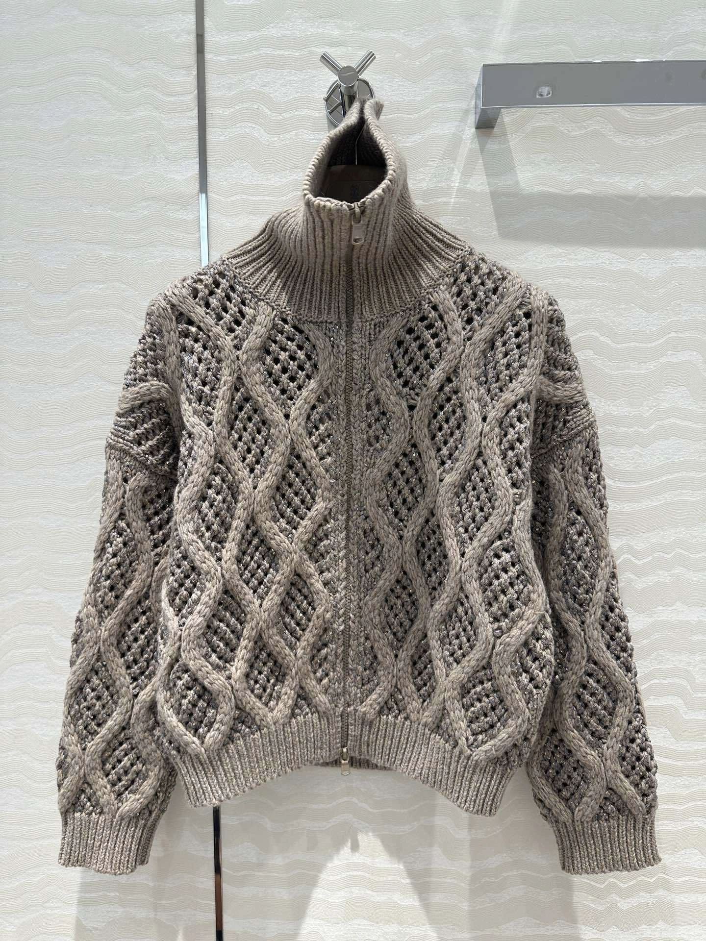 &Victoria-- 2ru9588o cashmere item:D-F061I0726
