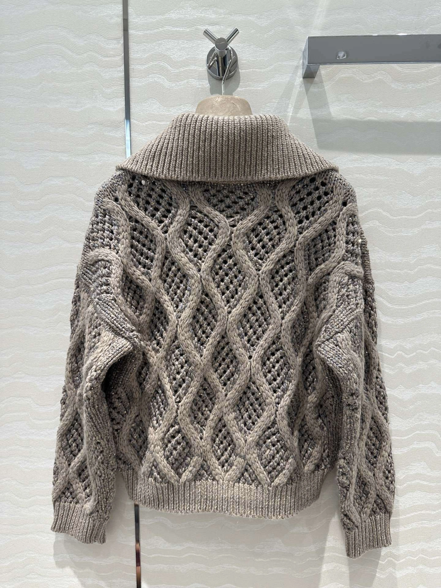 &Victoria-- 2ru9588o cashmere item:D-F061I0726