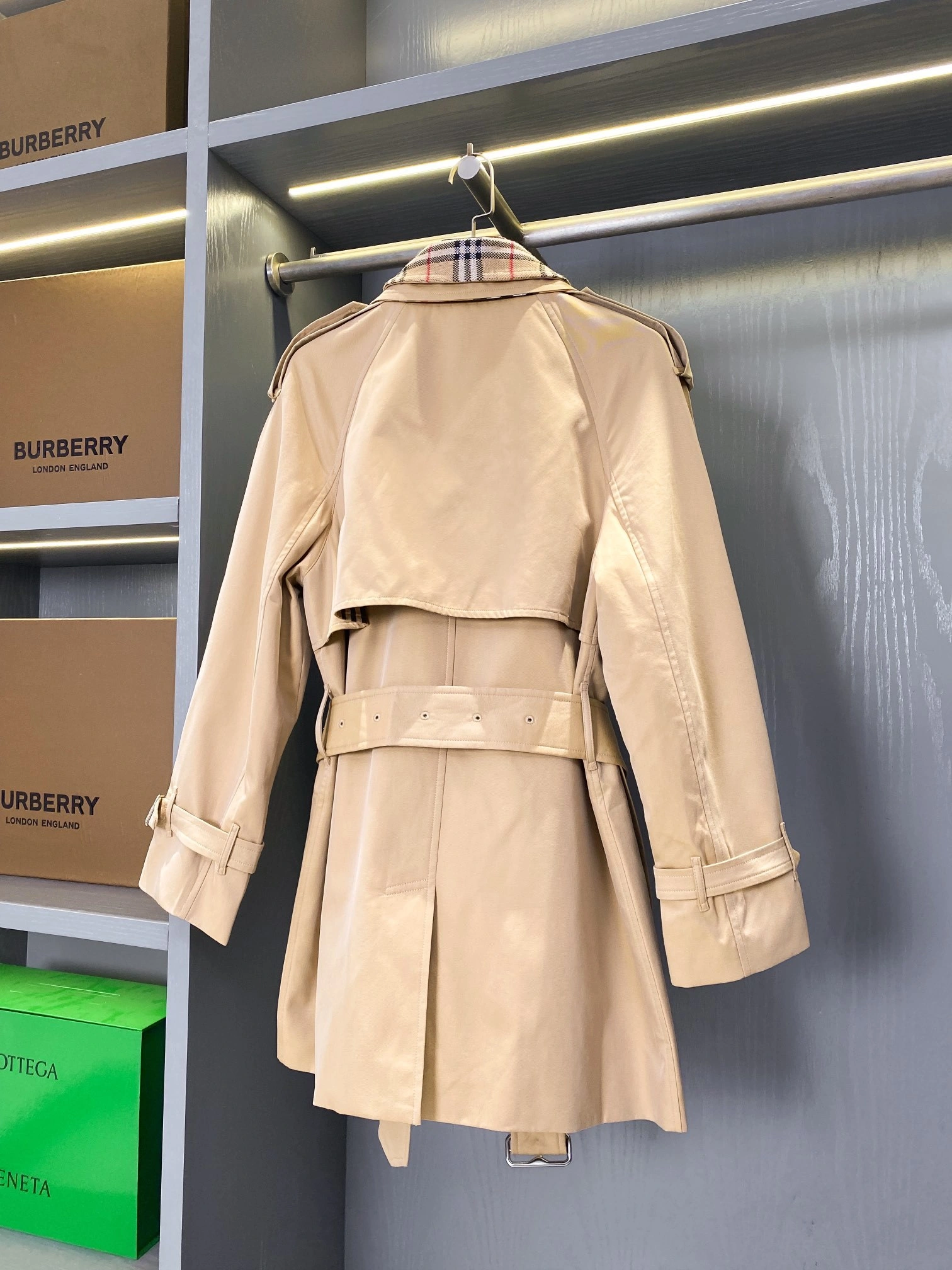 Victoria-- 2ur25rry Trench 2colour item:D-F020K1340-2