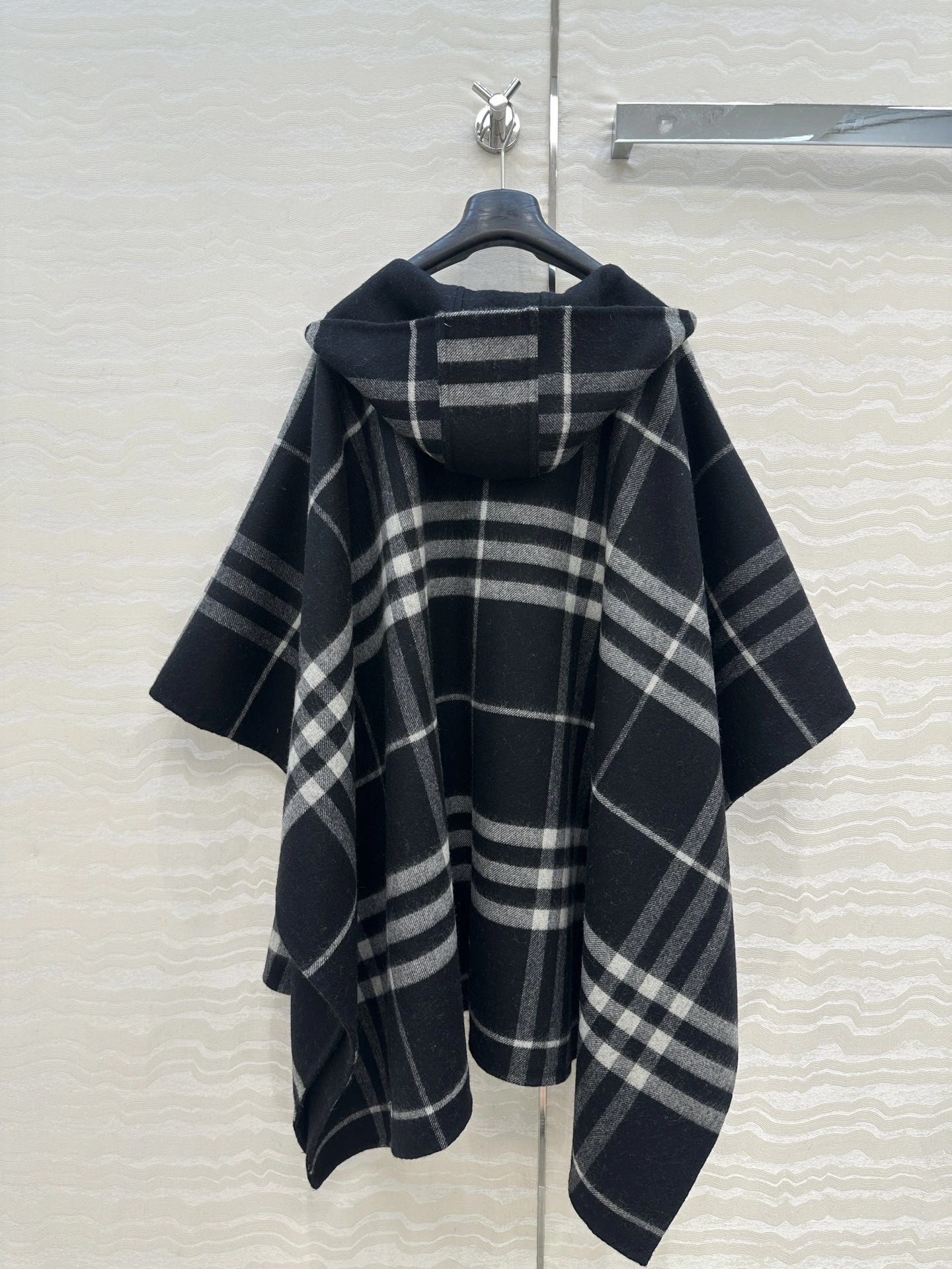 Victoria-- 2ur25rry cashmere embroidery reversible item:E-F327J0906