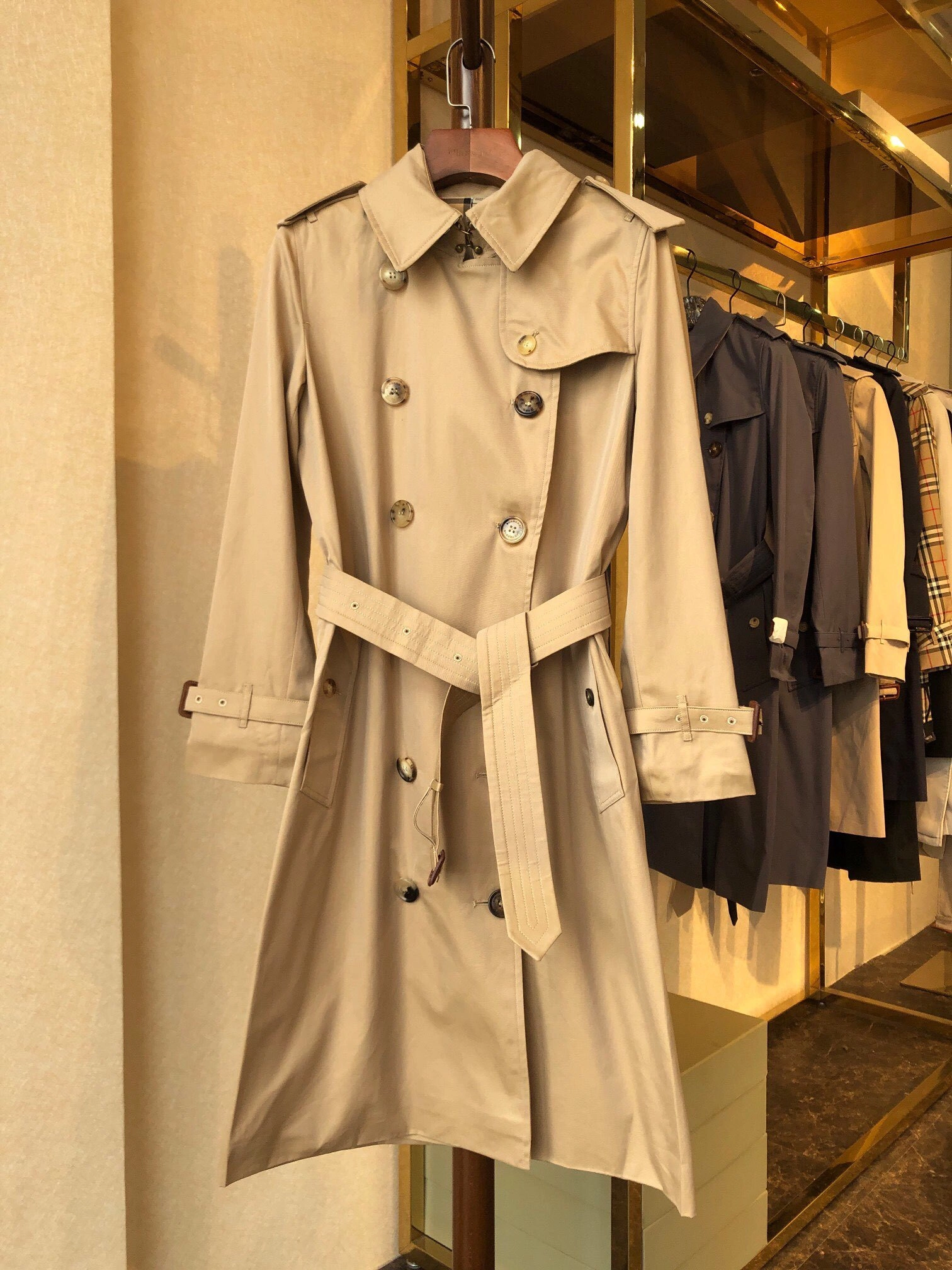 Victoria-- 2ur25rry high quality version item:D-F020J1019