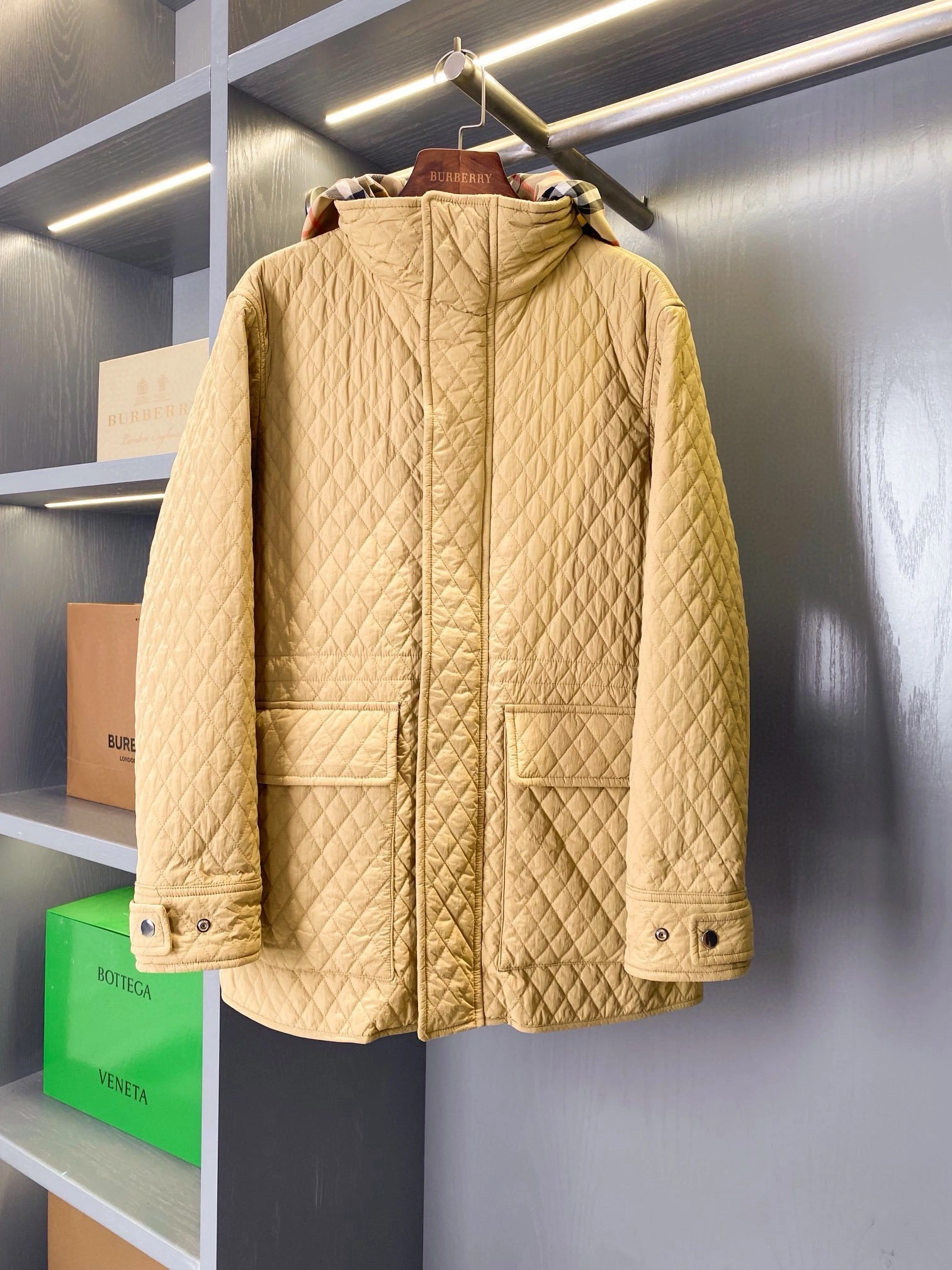 Victoria-- 2ur25rry high quality version nylon 2colour item:D-F020J1011-2