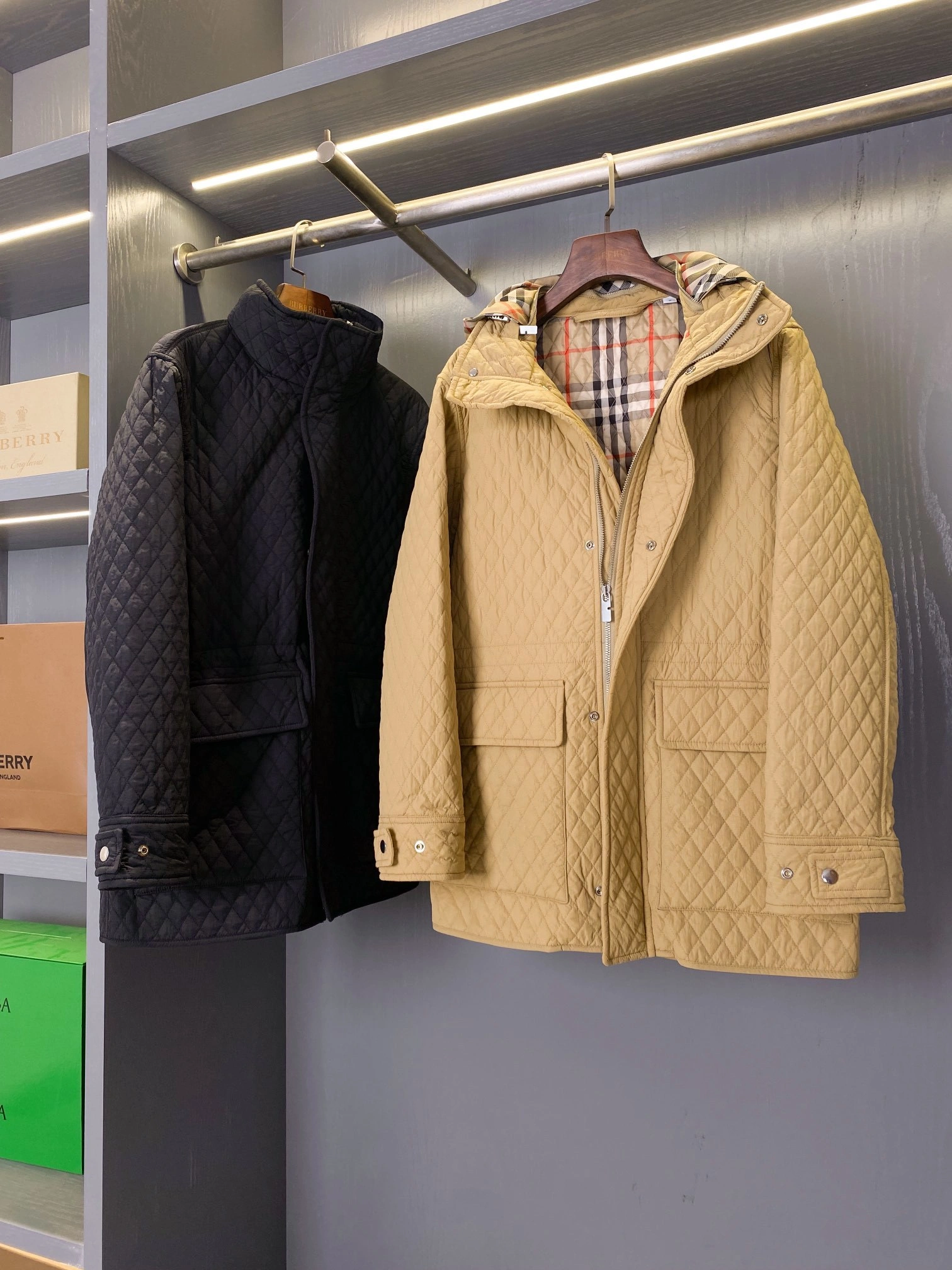 Victoria-- 2ur25rry high quality version nylon 2colour item:D-F020J1011-2