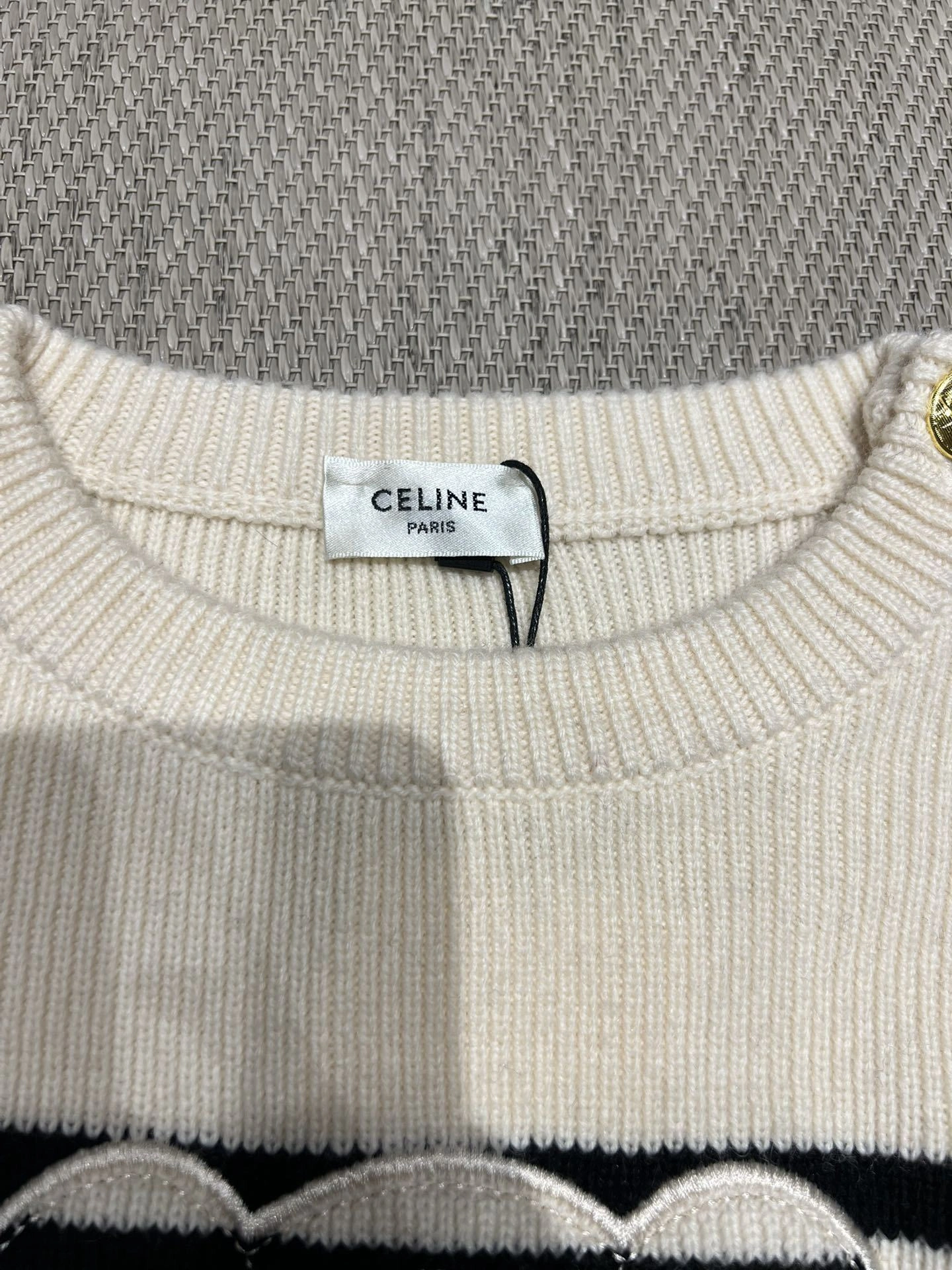 Victoria-- 358i95 cashmere embroidery item: E-F140J0509H
