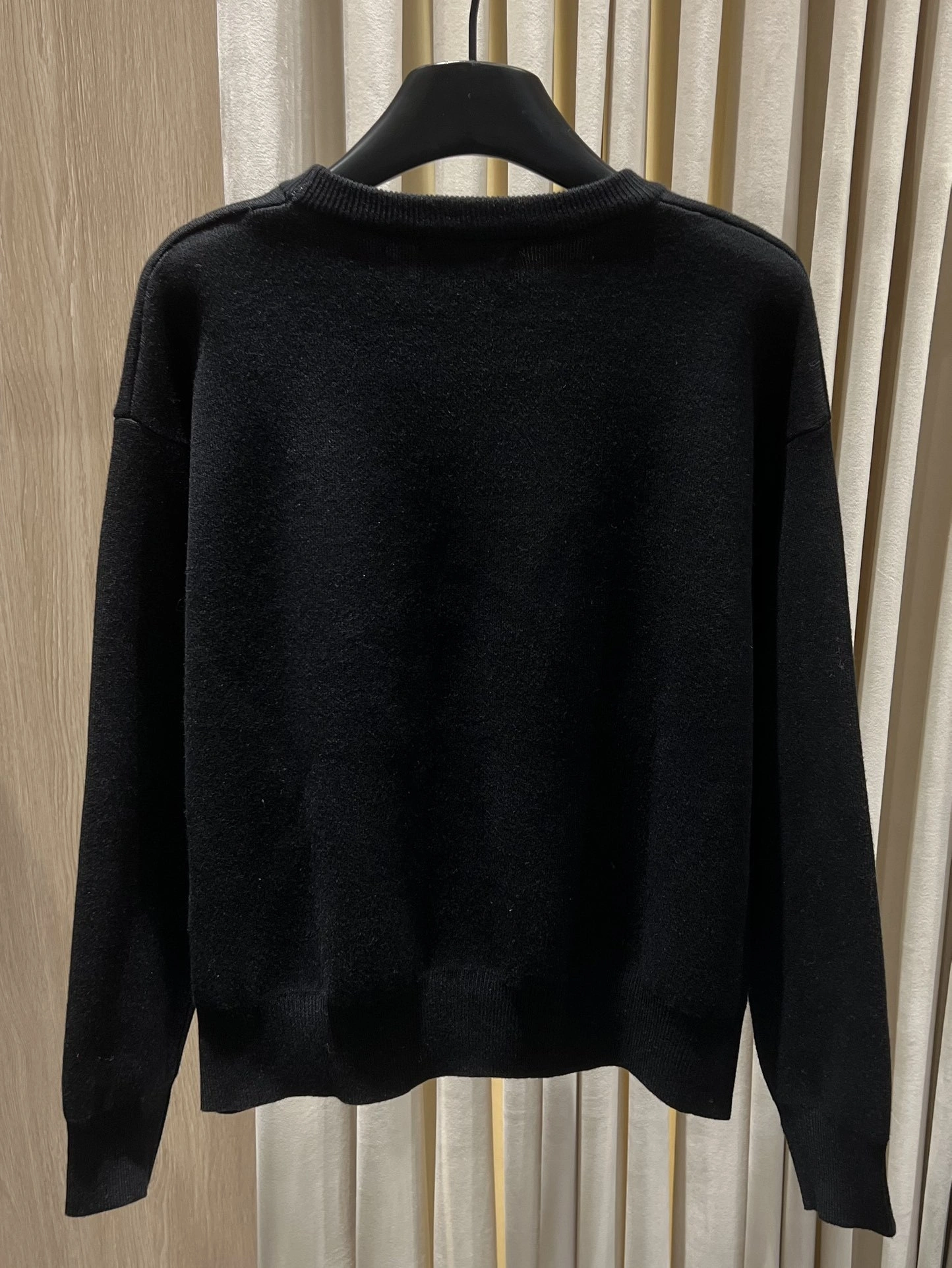 Victoria-- 358i95 wool embroidery item:F-F140A1422H