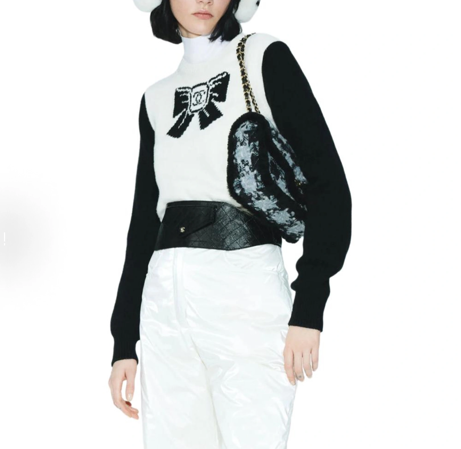 Victoria-- 3h1958 CHANEL Bow-Pattern Wool Knit Sweater item:E-F140L1006H