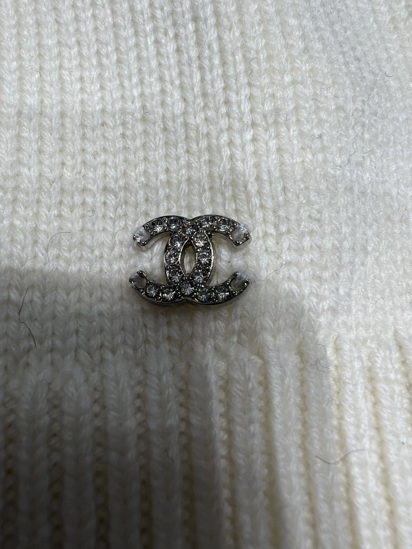 Victoria-- 3h1958 CHANEL Bow-Pattern Wool Knit Sweater item:E-F140L1006H