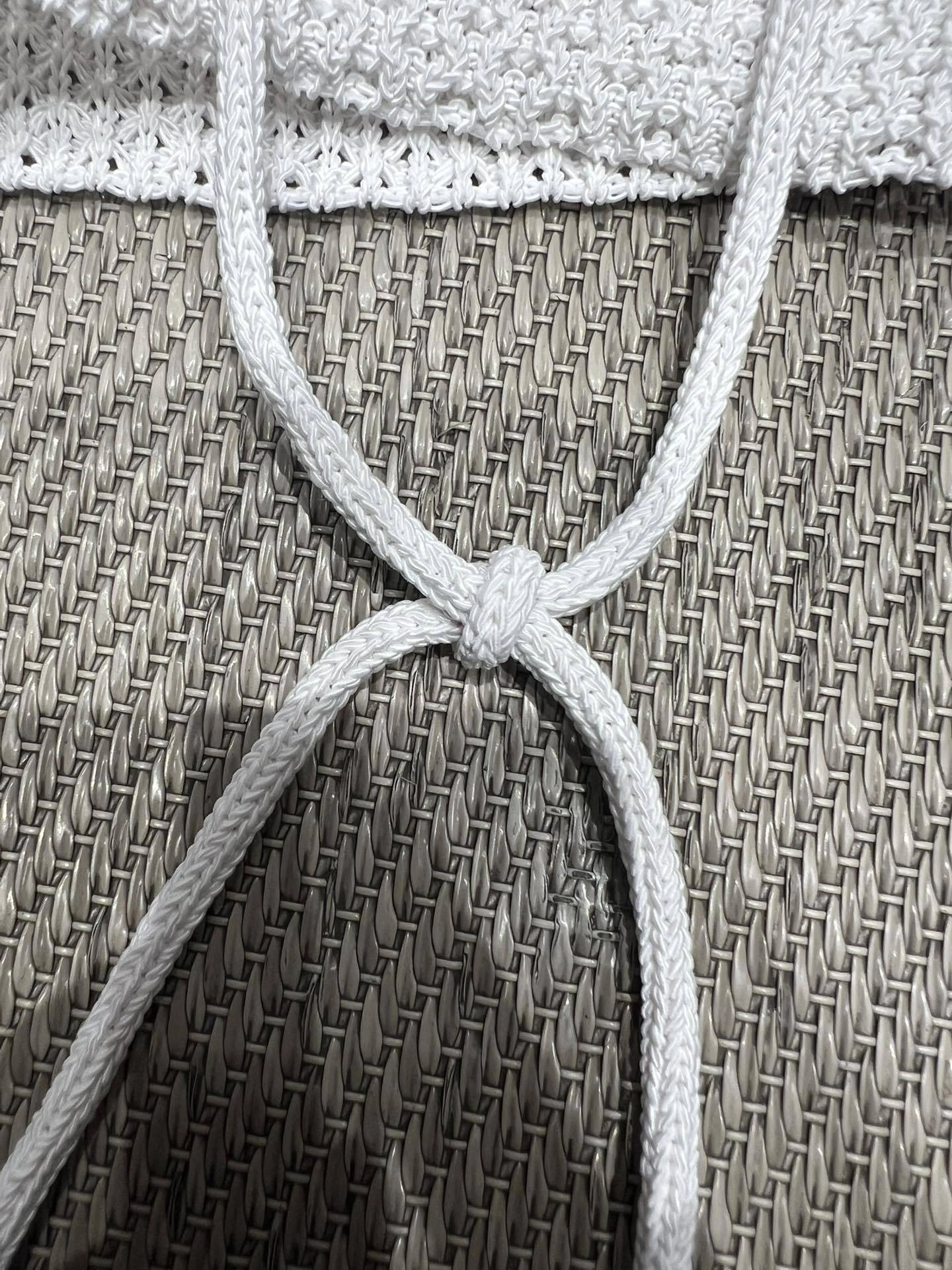 Victoria-- 3h1958 Lumière Crochet Camisole item:E-F140L2731H