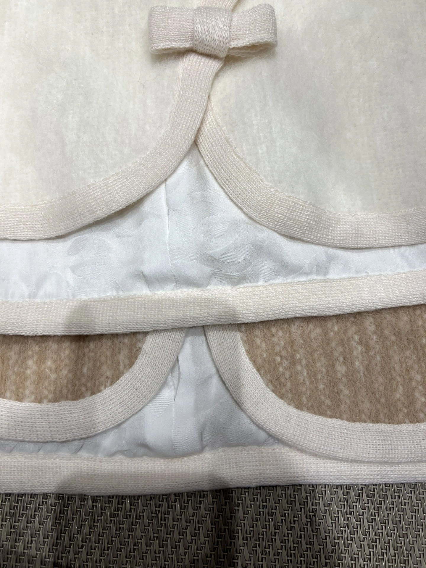 Victoria-- 3h1958 Real silk 2colour item:E-F140L2729-2H