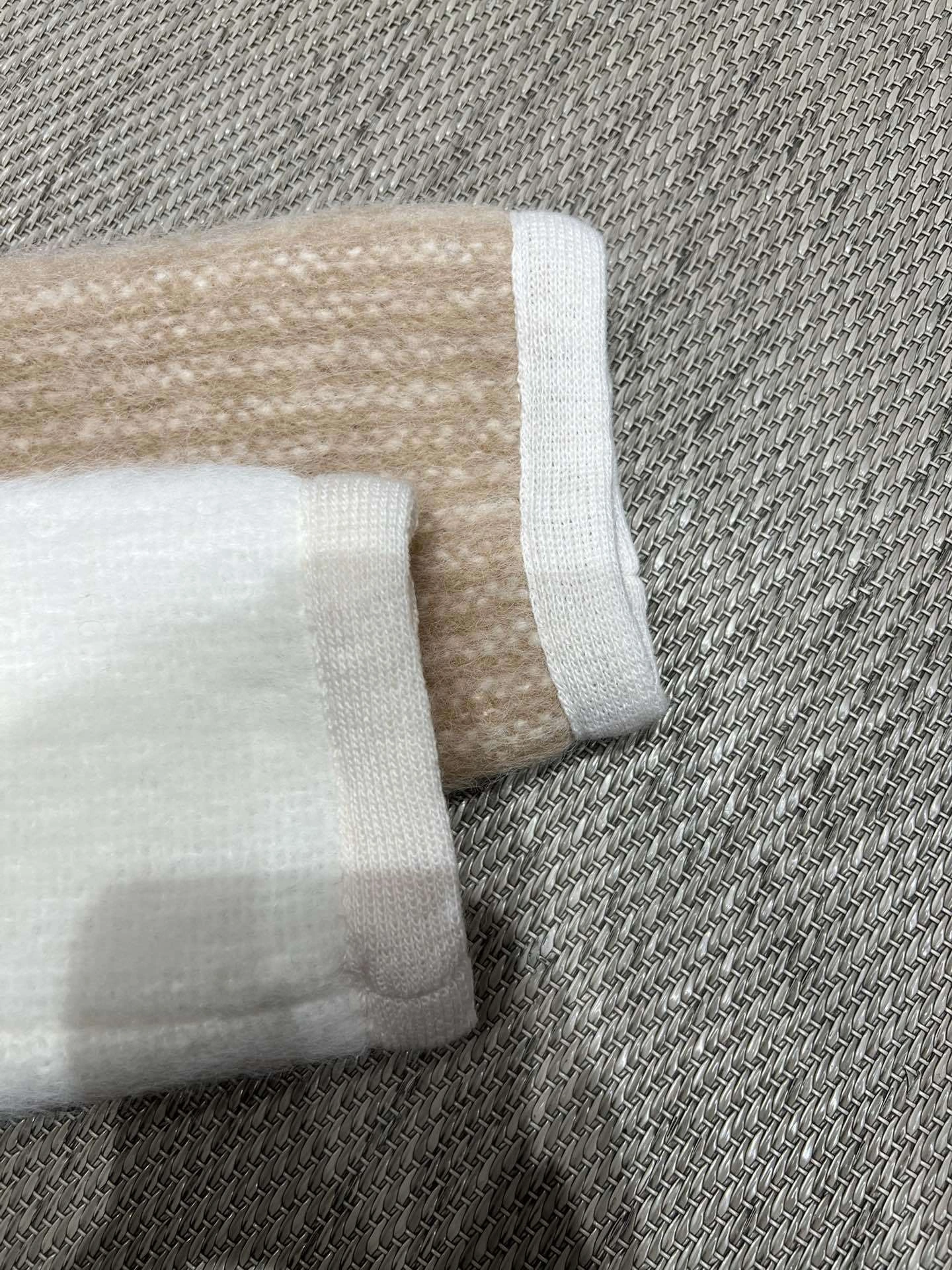 Victoria-- 3h1958 Real silk 2colour item:E-F140L2729-2H