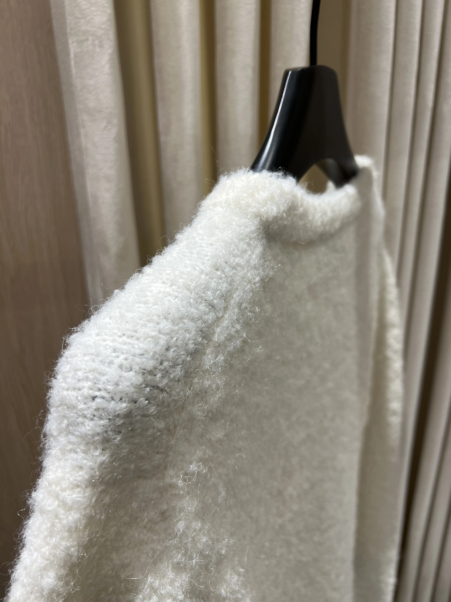 Victoria-- 3h1958 （Wool Blend） 2colour item:E-F140L1909-2H