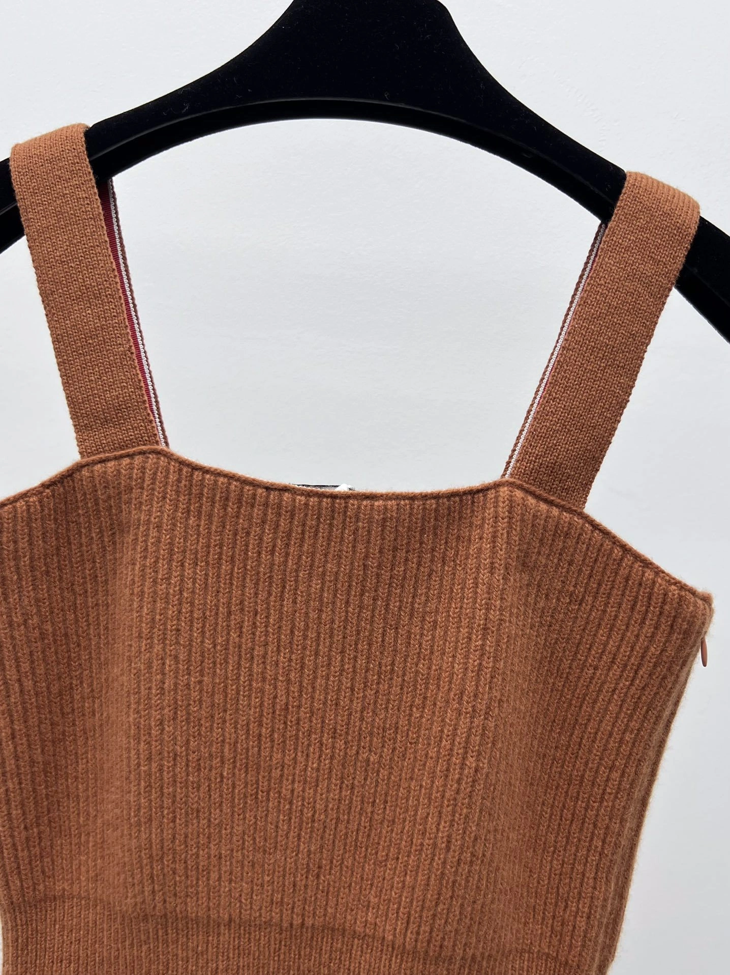 &Victoria-- 3h1958 cashmere 2Colour item:D-F245G1997T-2