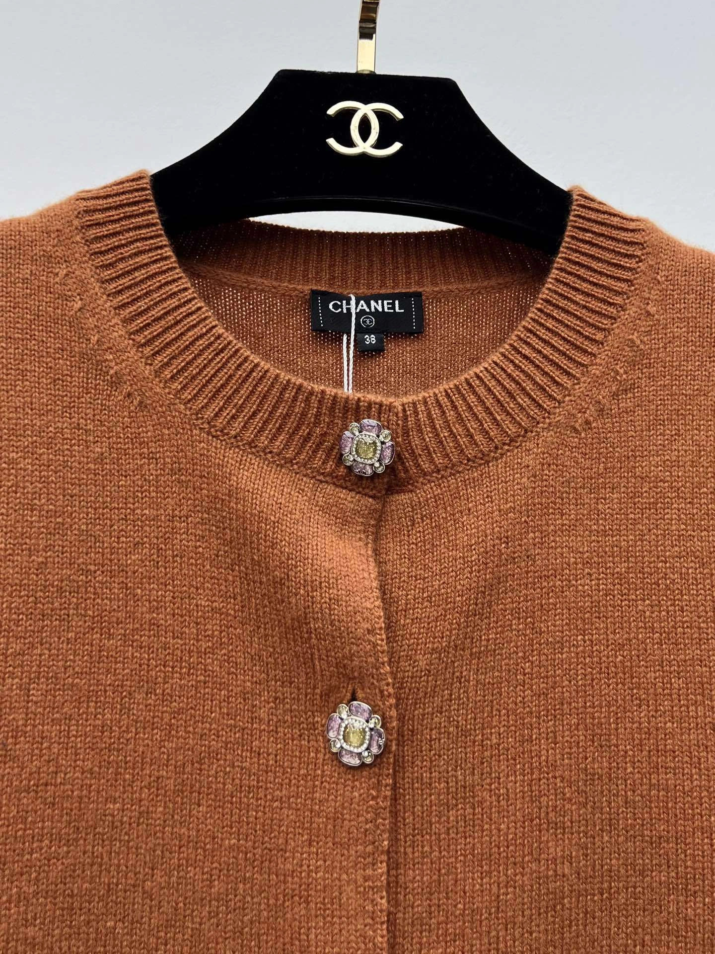 &Victoria-- 3h1958 cashmere 3Colour item:D-F245G1998T-3