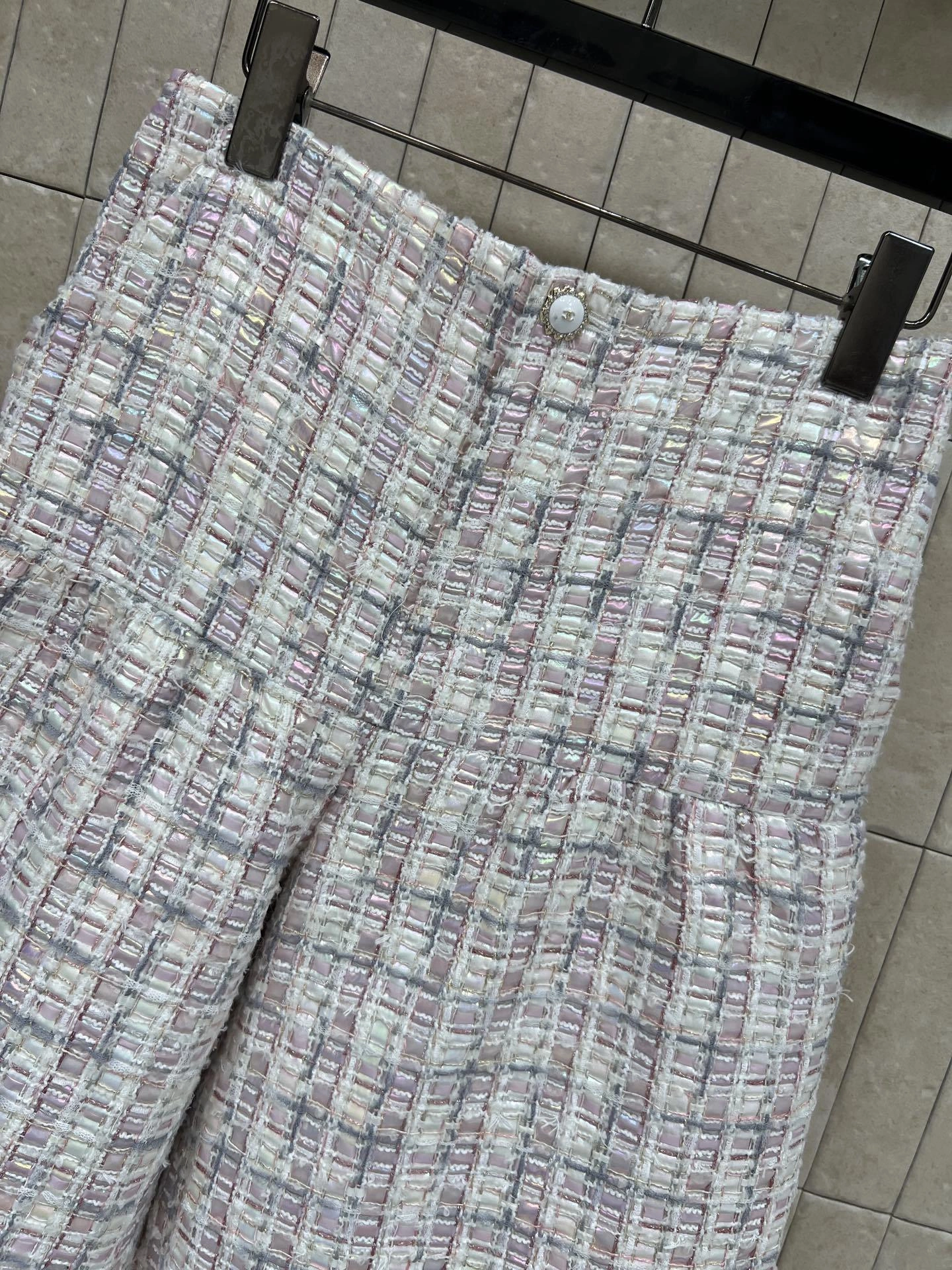 Victoria-- 3h1958 suit item:F-F245A2035