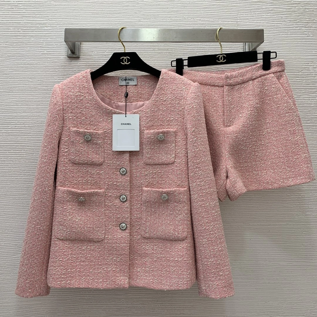 Victoria-- 3h1958 two piece item:D-F044K0605