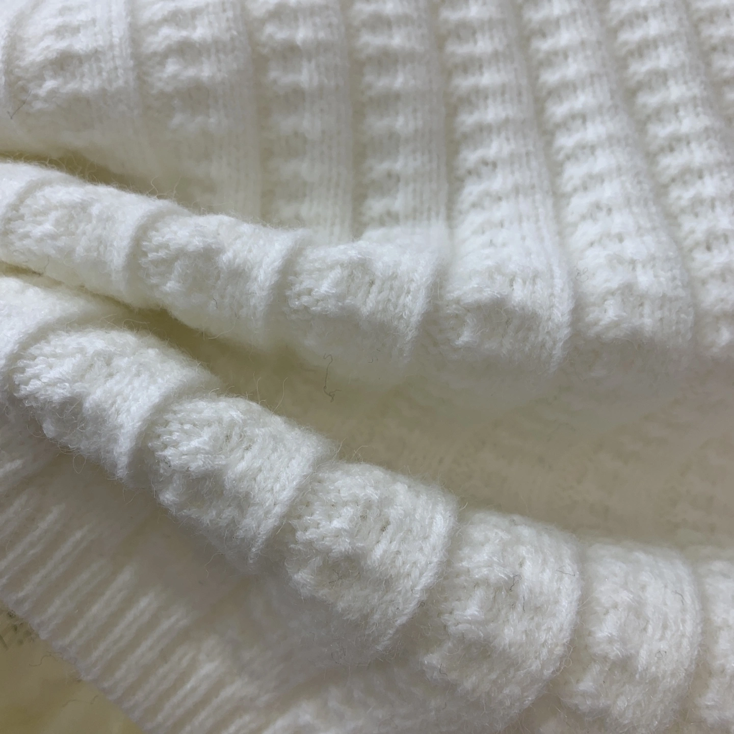 Victoria-- 3h1958 wool 2colour item:E-F044L1841-2F