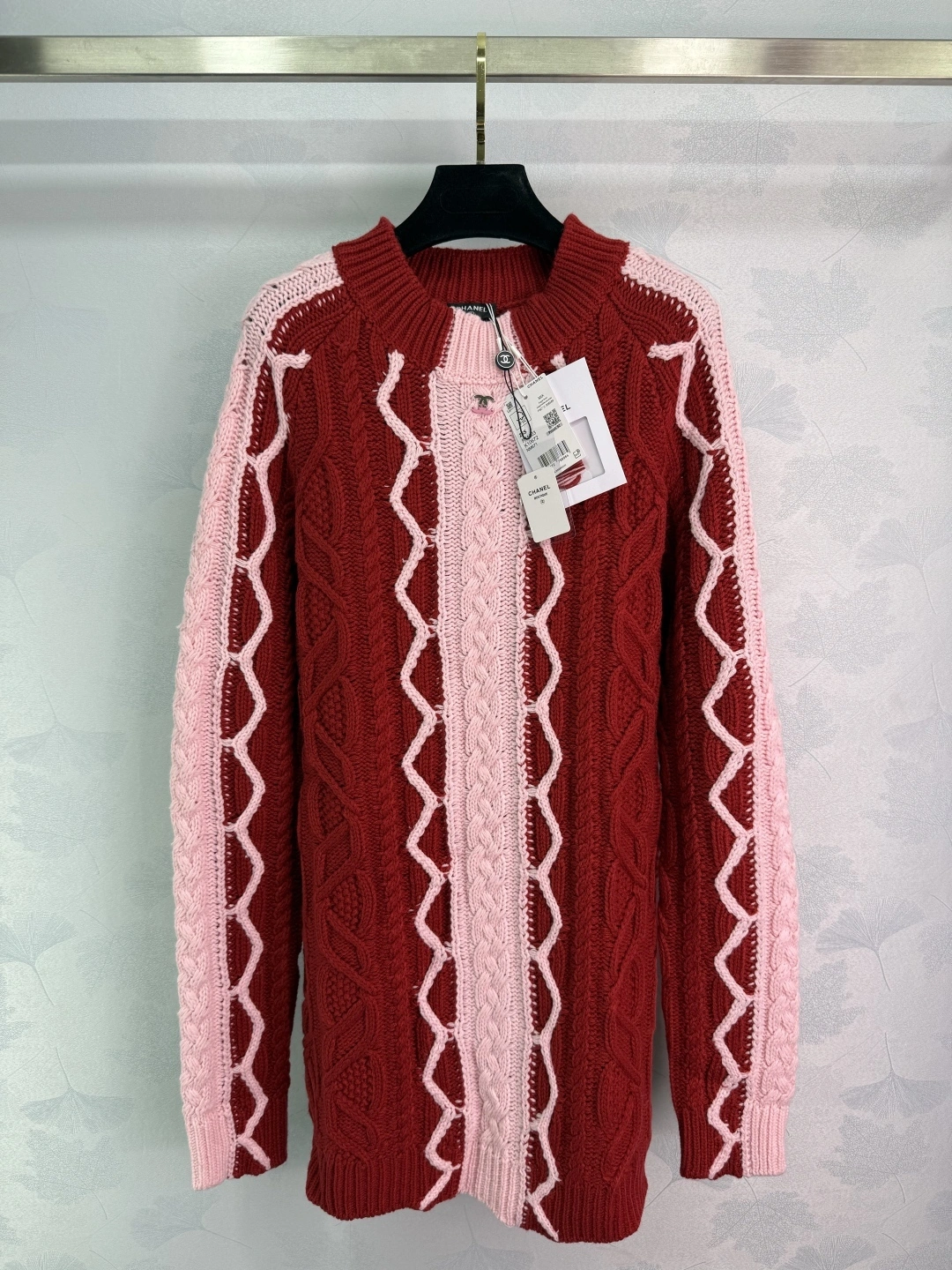 Victoria-- 3h1958 wool item:E-F327J0914
