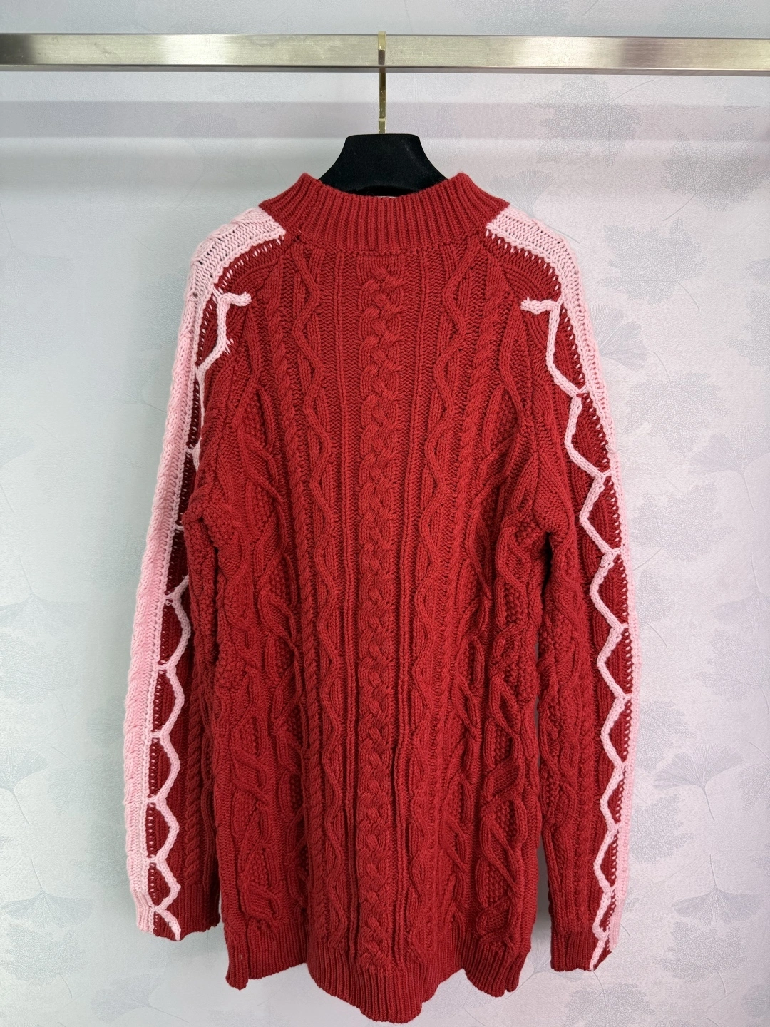 Victoria-- 3h1958 wool item:E-F327J0914