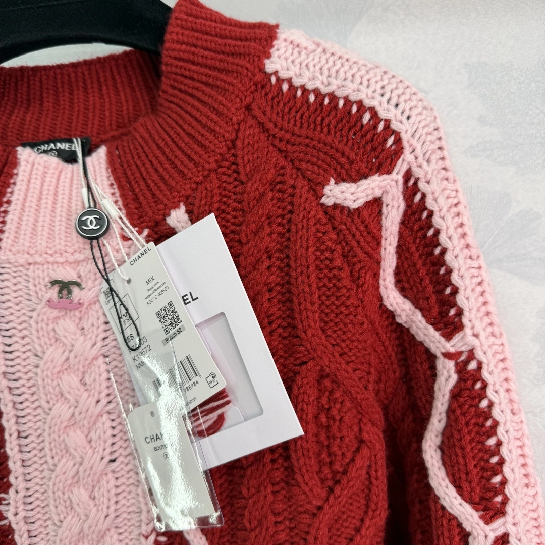 Victoria-- 3h1958 wool item:E-F327J0914