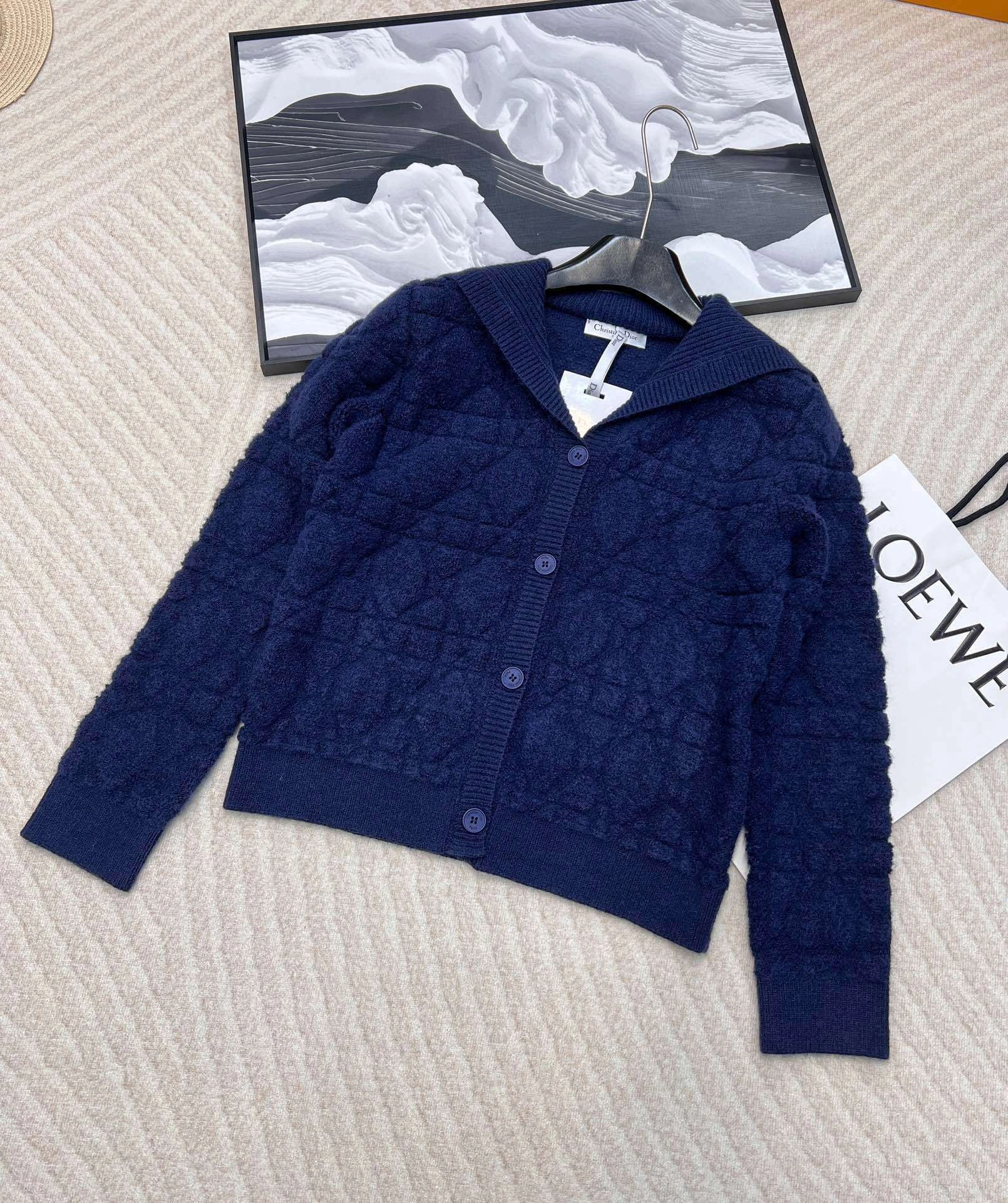&Victoria-- 4ior 2024FW 3colour item:D-F245L0395-3H