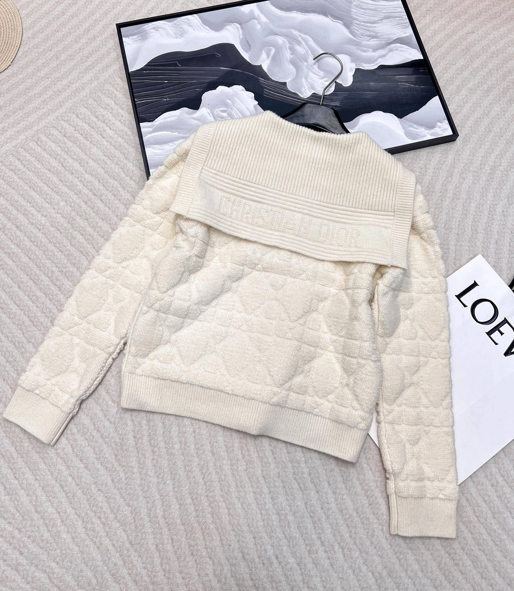 &Victoria-- 4ior 2024FW 3colour item:D-F245L0395-3H