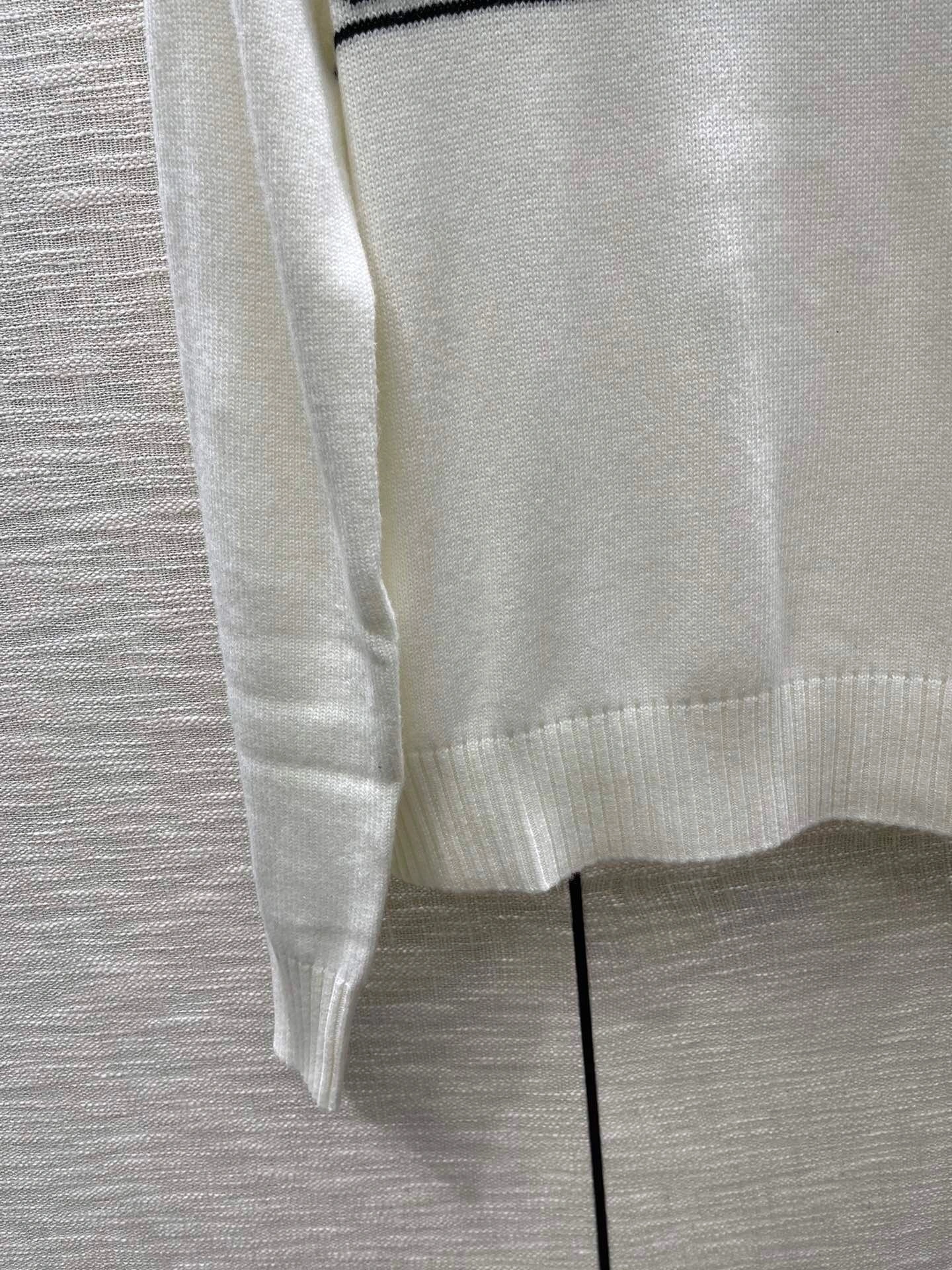 Victoria - 4ior Cashmere item:E-F000E0404