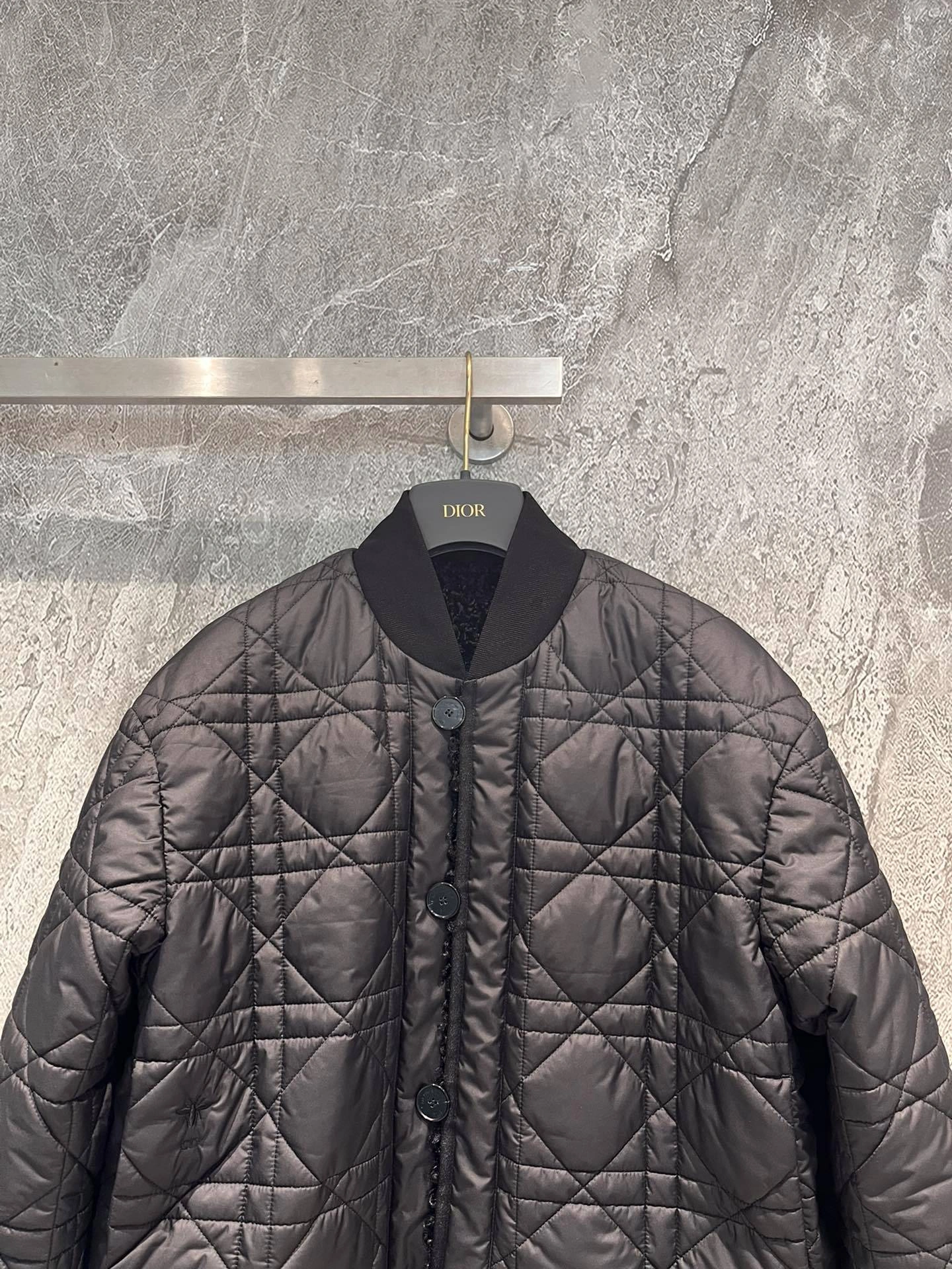 Victoria-- 4ior Double-sided item:D-F244K0999