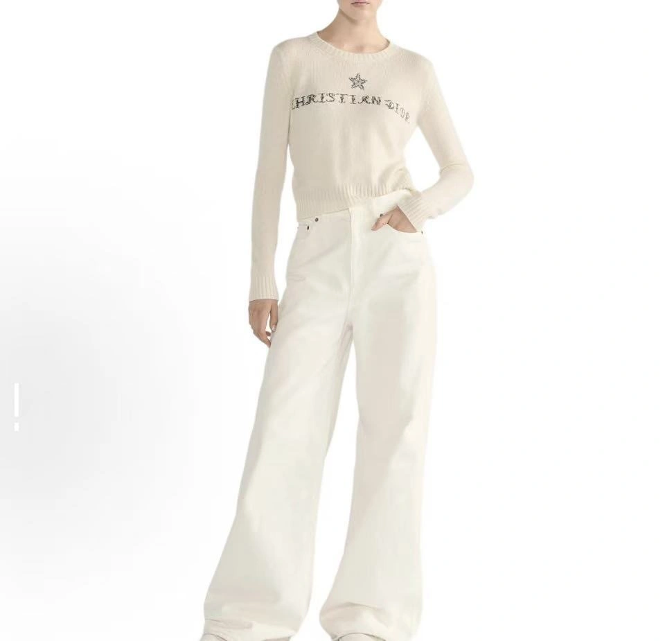 Victoria-- 4ior Star Embroidery Cashmere Knit 2colour item:E-F140L2740-2H