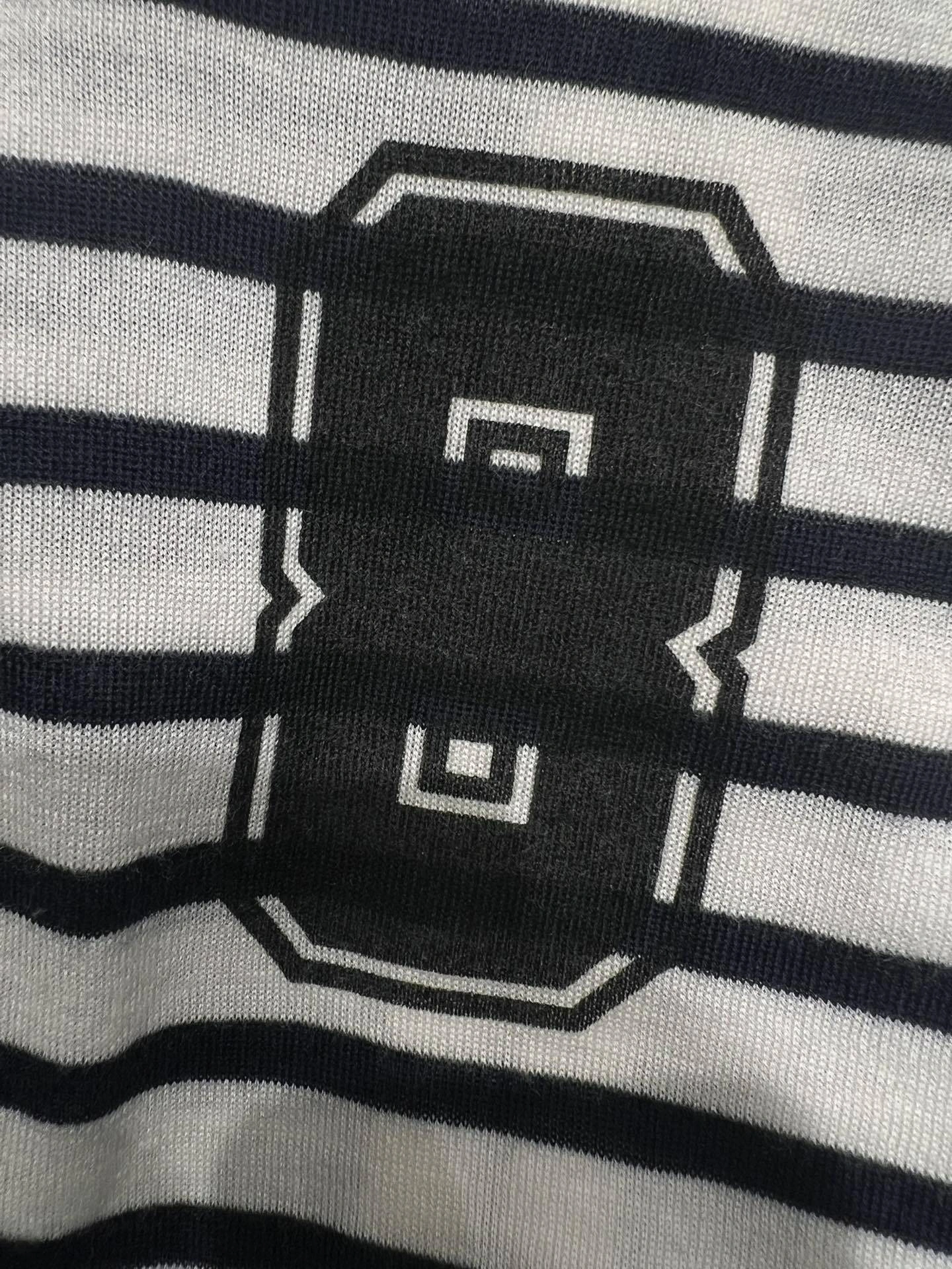 Victoria-- 4ior Striped Knit Hoodie item:F-F140A1402H