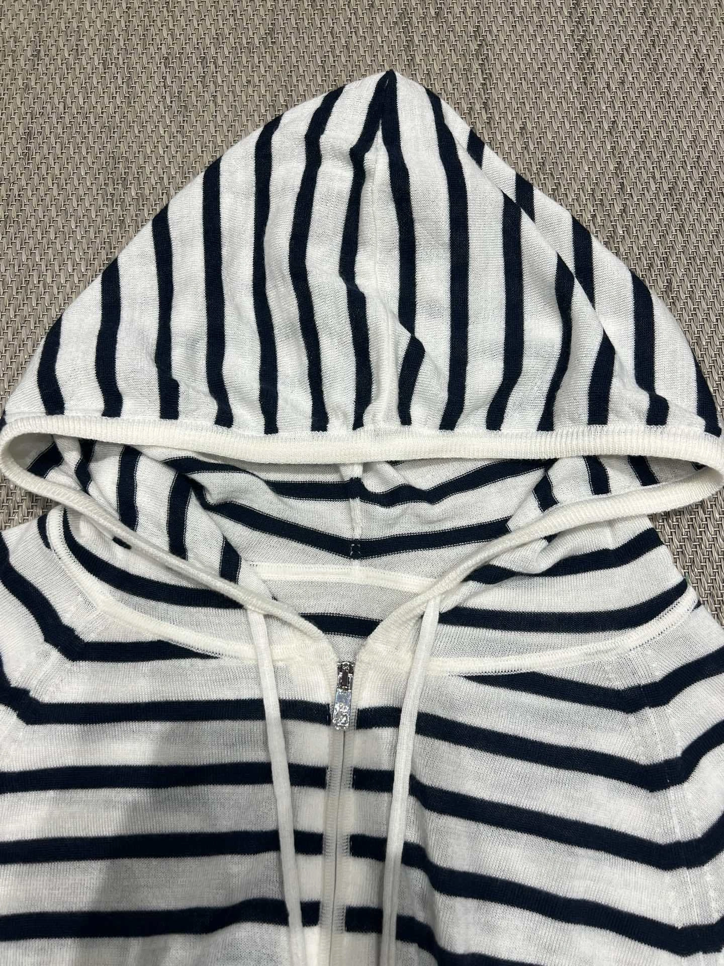 Victoria-- 4ior Striped Knit Hoodie item:F-F140A1402H