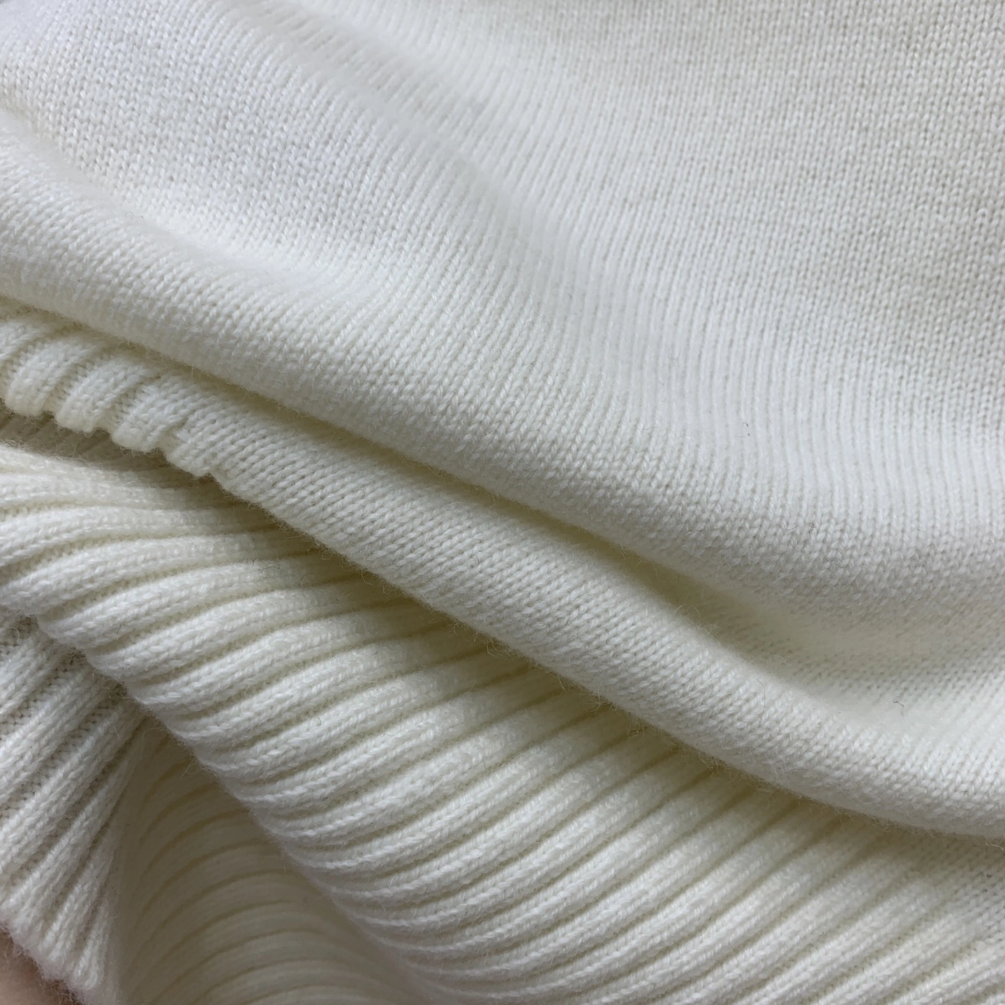 Victoria-- 4ior cashmere item:E-F044L2770H