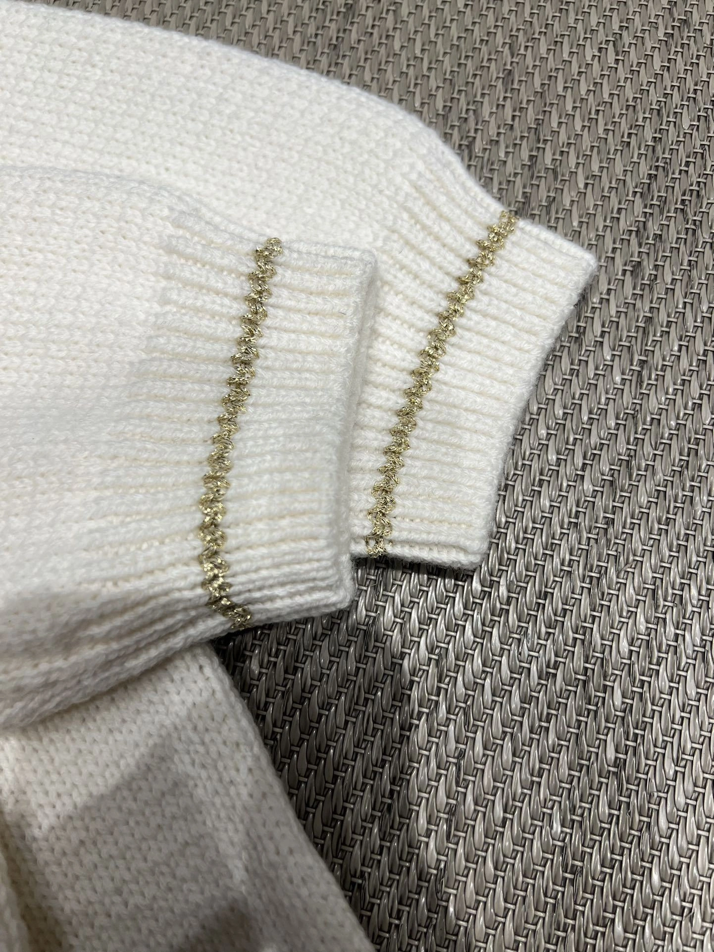 Victoria-- 4ior cashmere wool 2colour item:E-F140L2739-2H