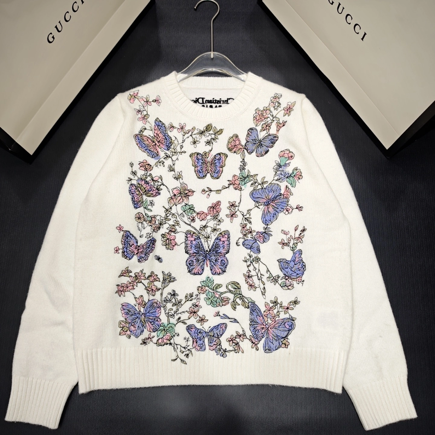 Victoria - 4ior embroidery Cashmere item:E-F000E0403