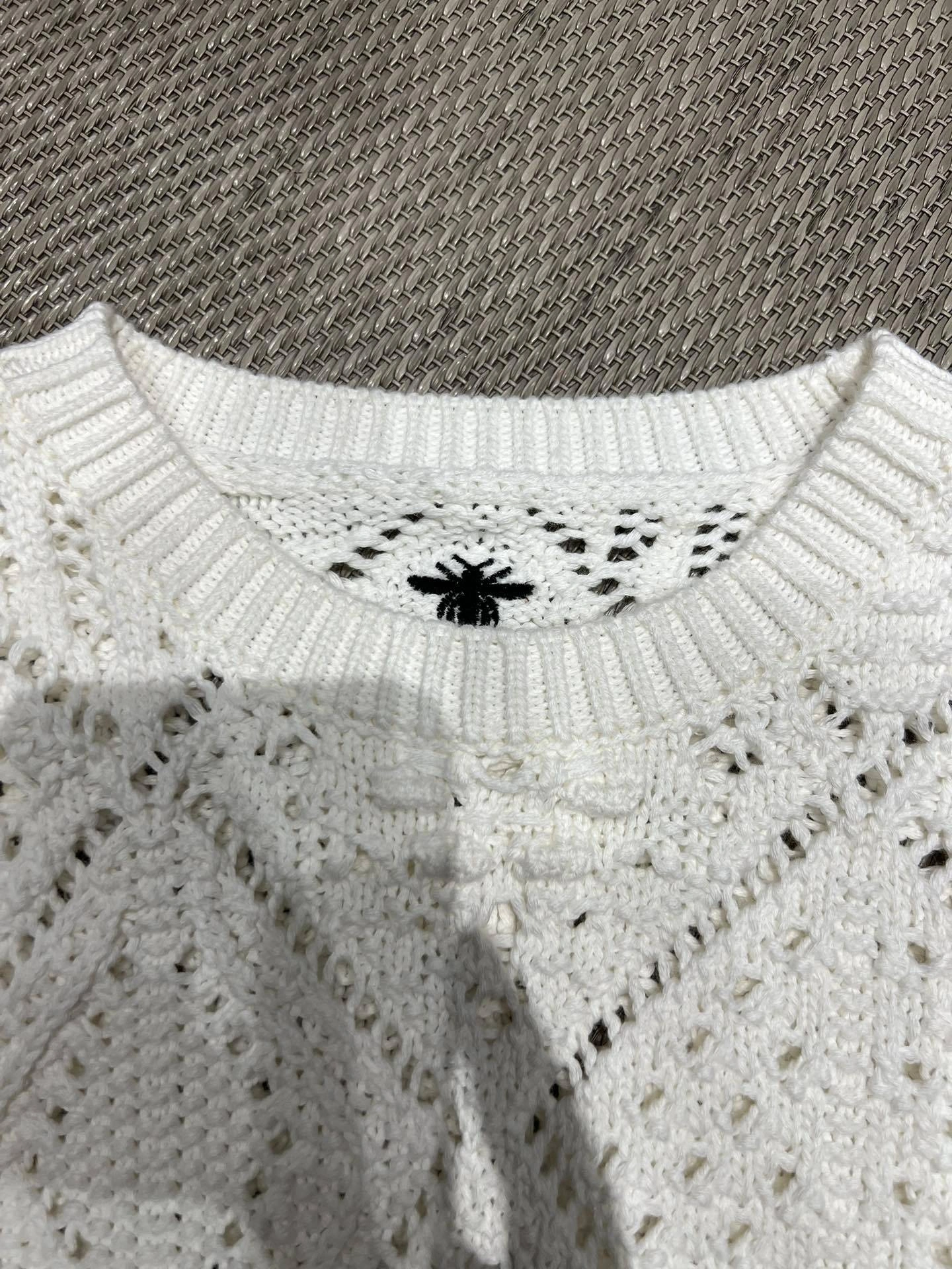 Victoria-- 4ior embroidery item:E-F140L1020H