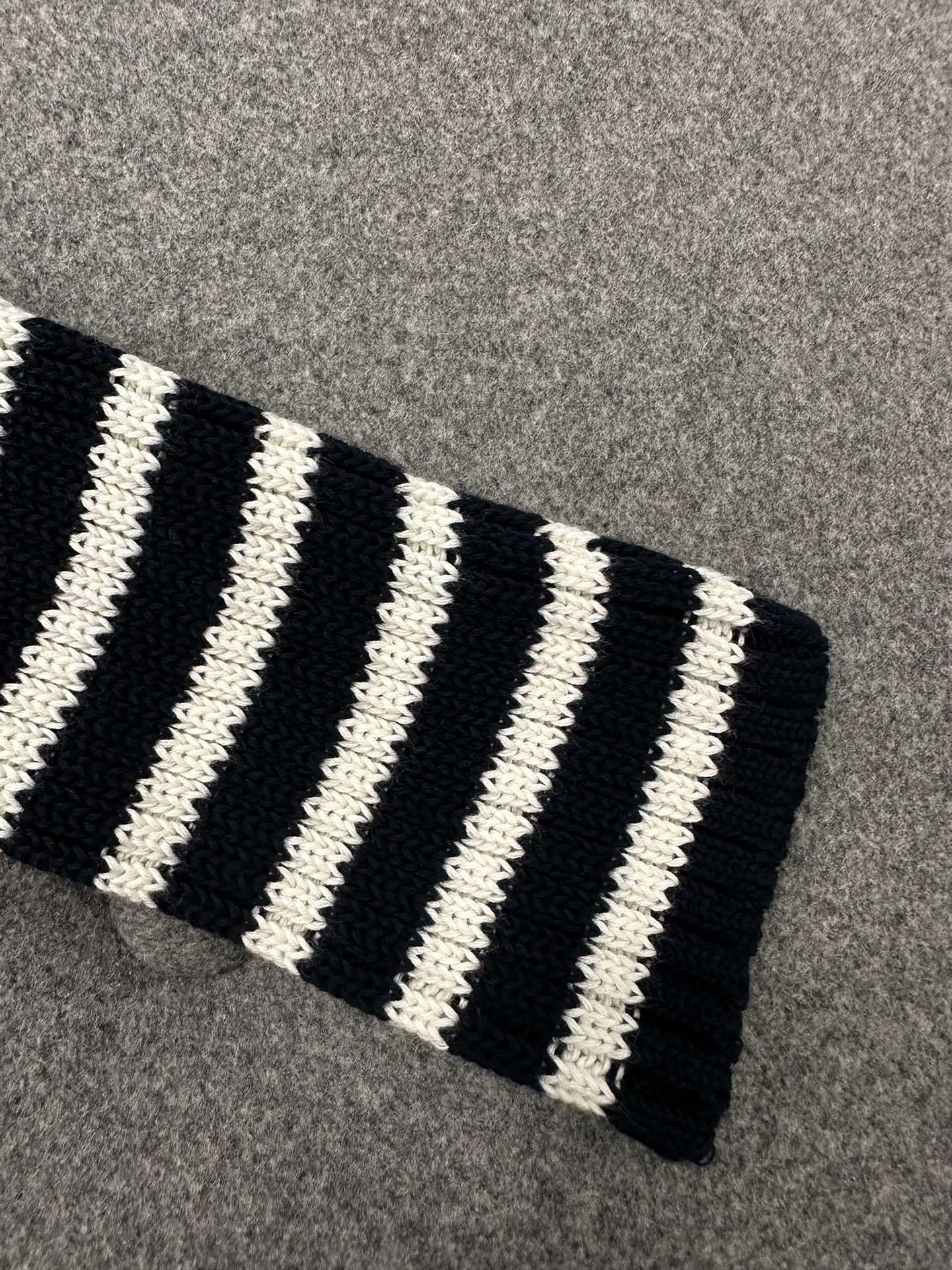 Victoria- 𝟮𝟯 4ior item:C-F801K3030
