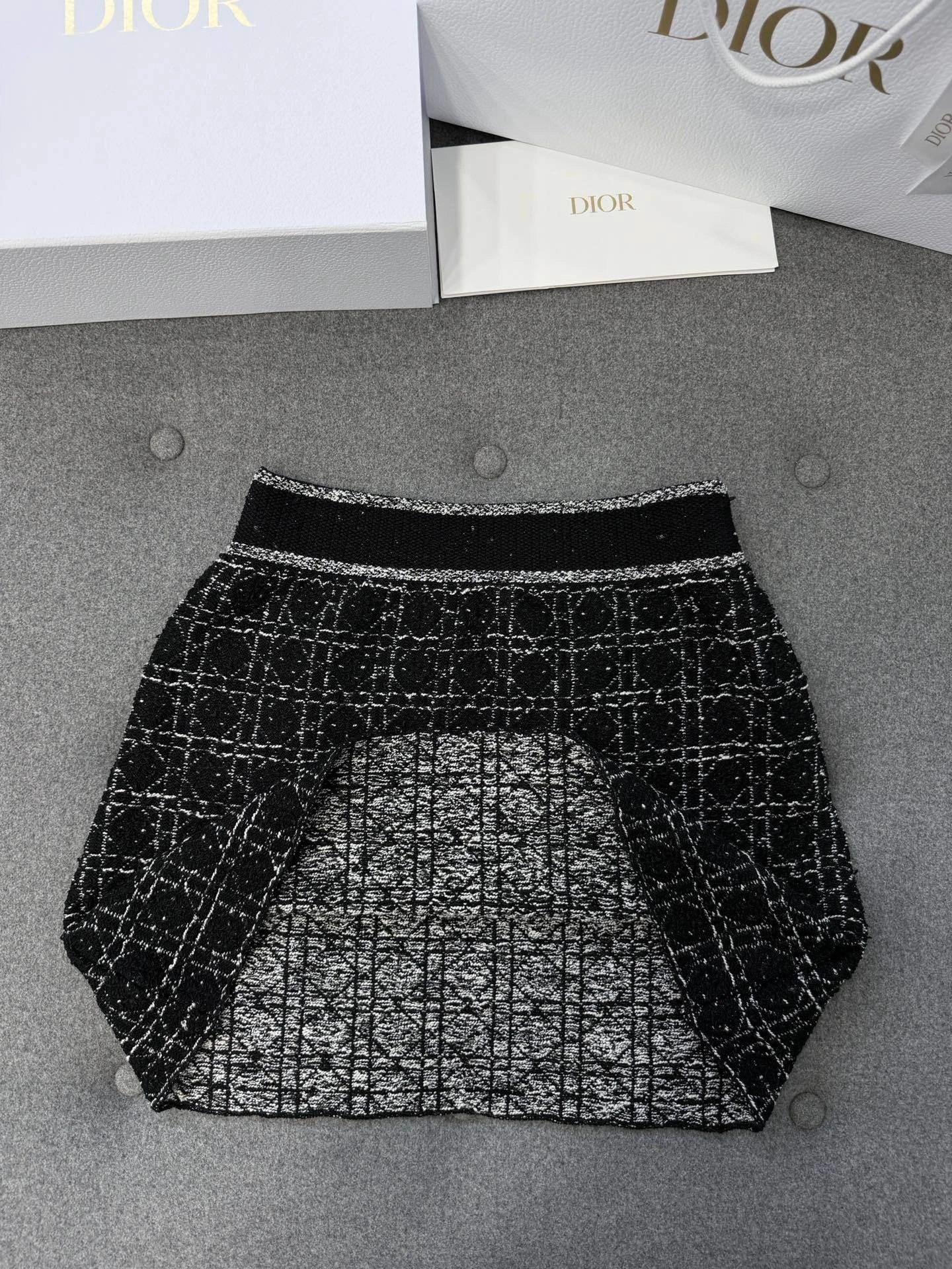 Victoria-- 4ior suit Cotton item:E-F801L0501H