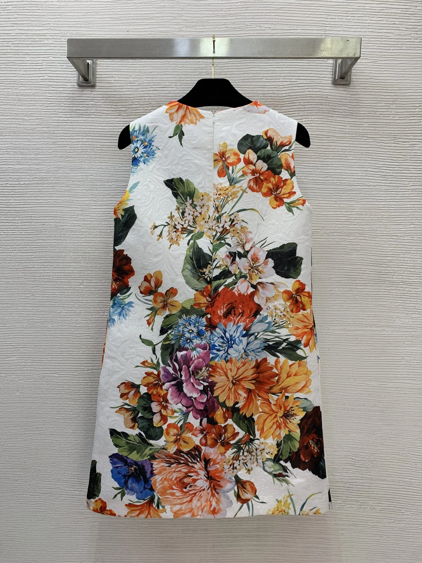 Victoria-- 4o835& Slim Fit item:F-F044A2047
