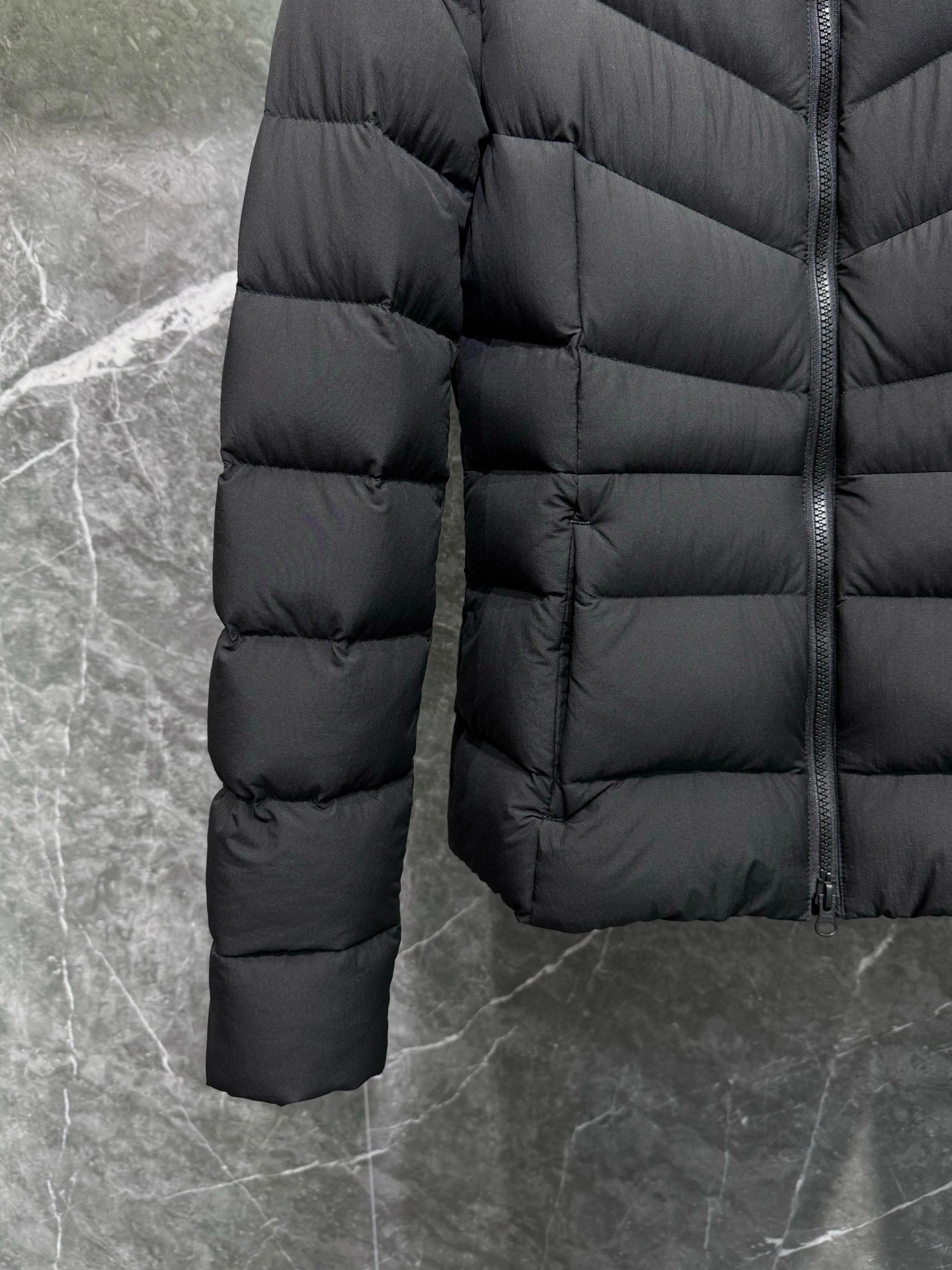 Victoria-- 6oos5 Down jacket 3colour item:E-F409J2209-3H