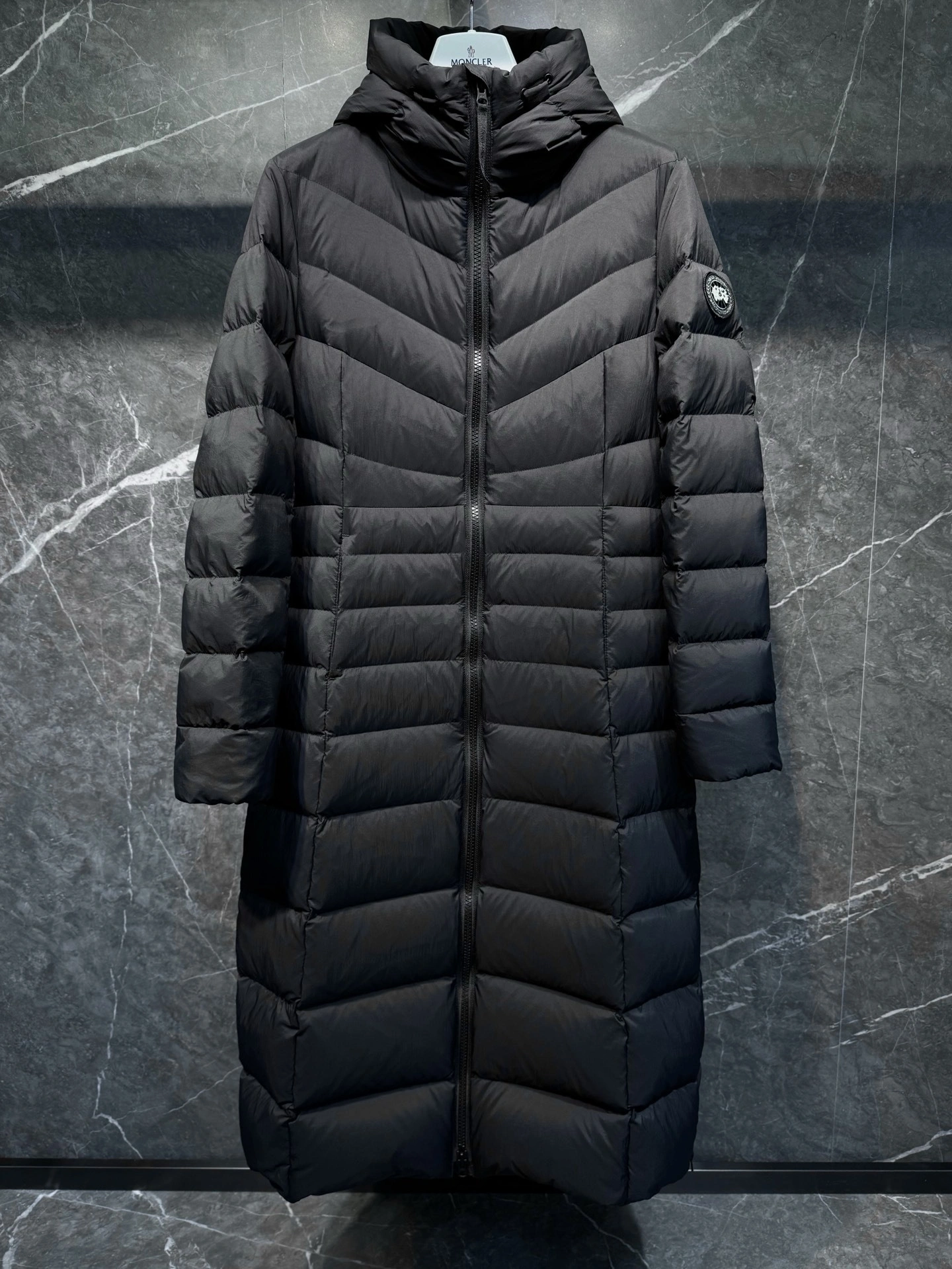 Victoria-- 6oos5 Down jacket item:E-F409J2207H