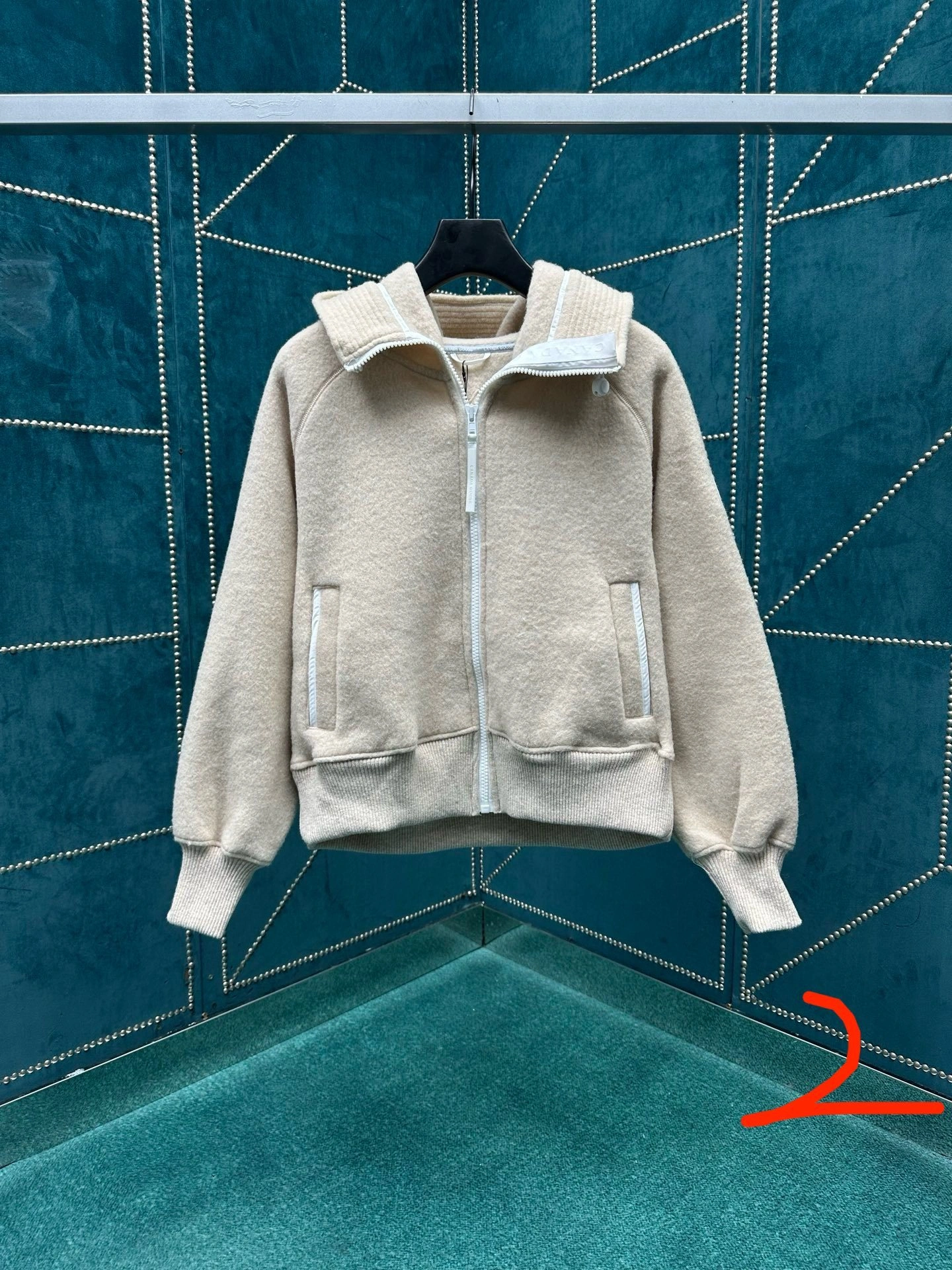 Victoria-- 6oos5 wool 5colour item: E-F443J1606-5H