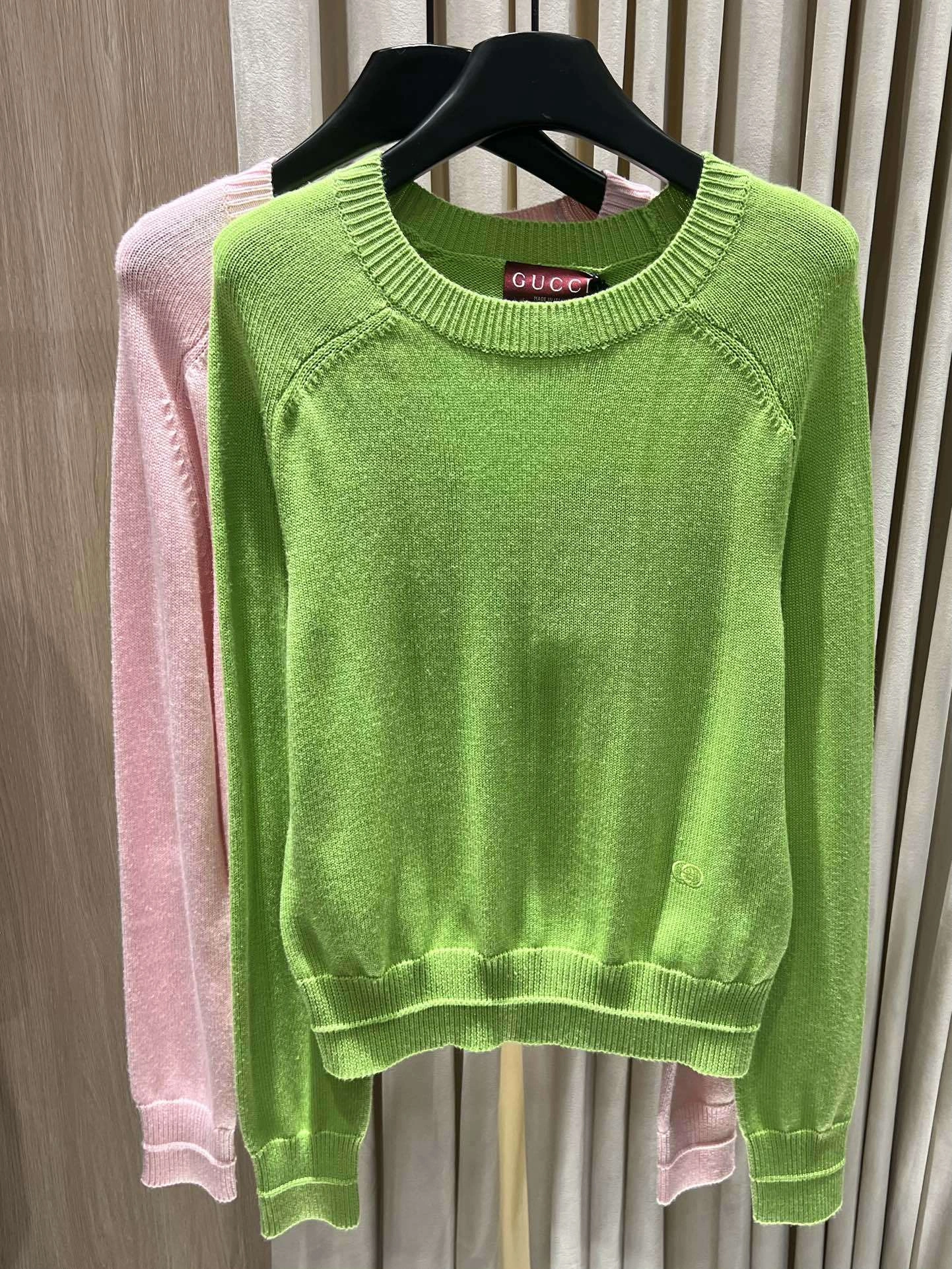 Victoria-- 6u33i Wool Knit Top embroidery 2colour item:E-F140L2737-2H