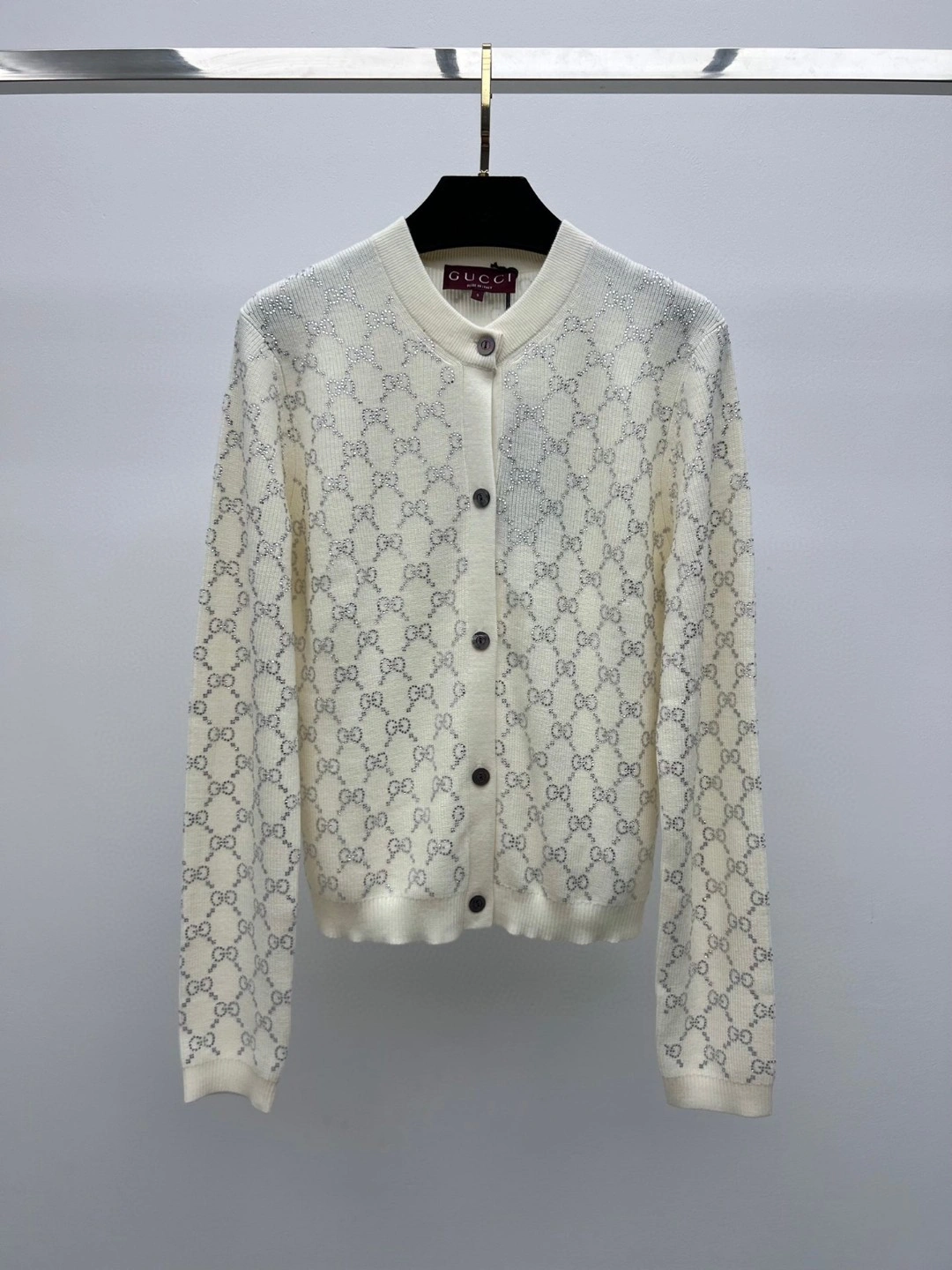 Victoria-- 6u33i embroidery 2colour item:D-F244K1320-2