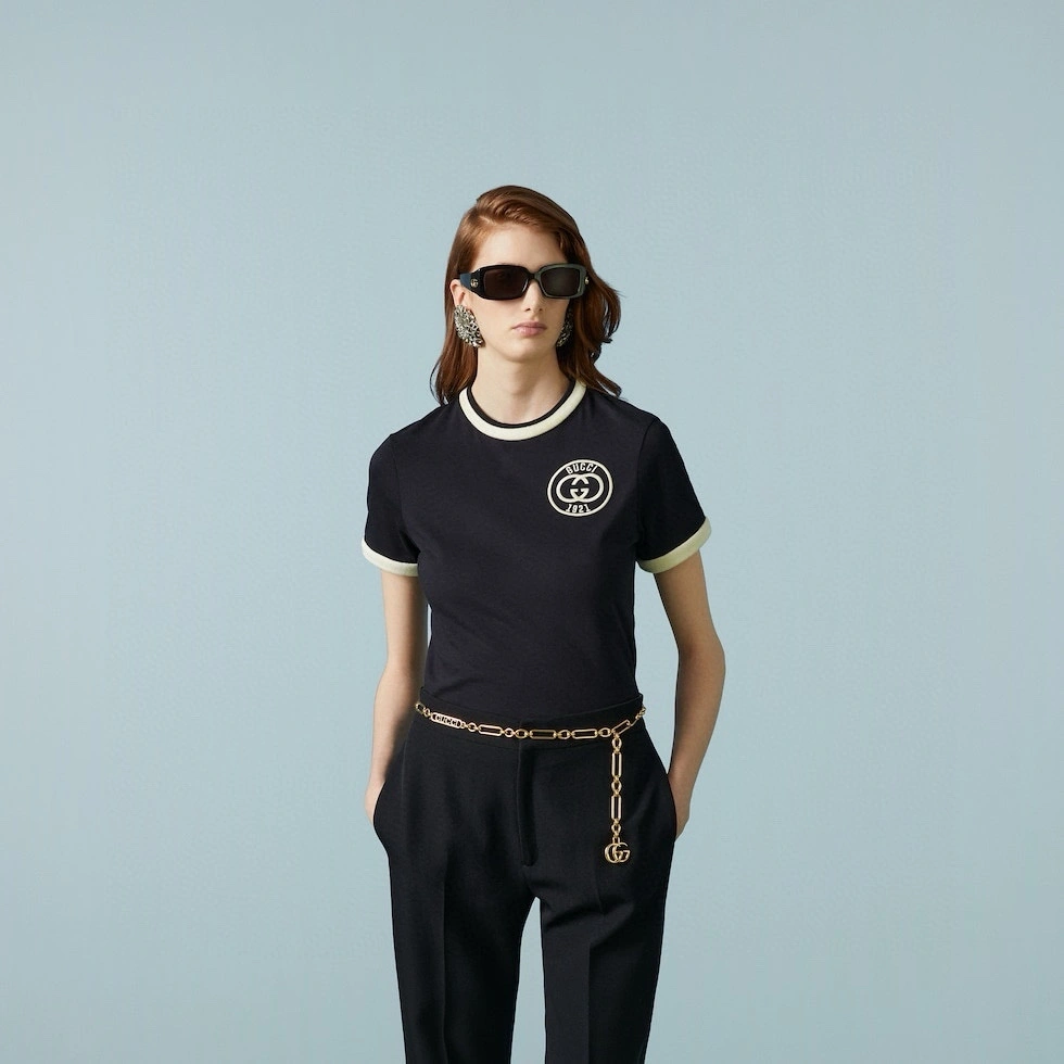 &Victoria-- 6u33i embroidery item:D-F240F1720